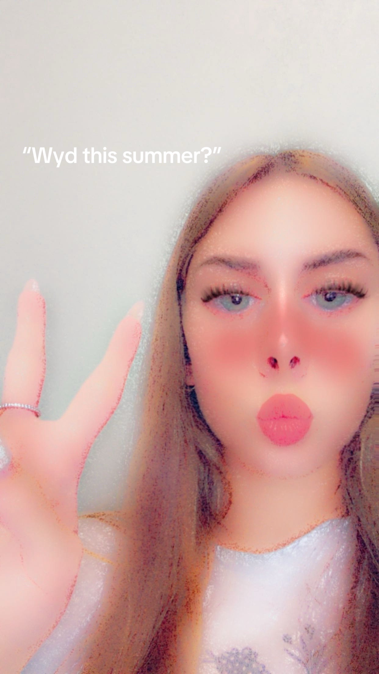@👄