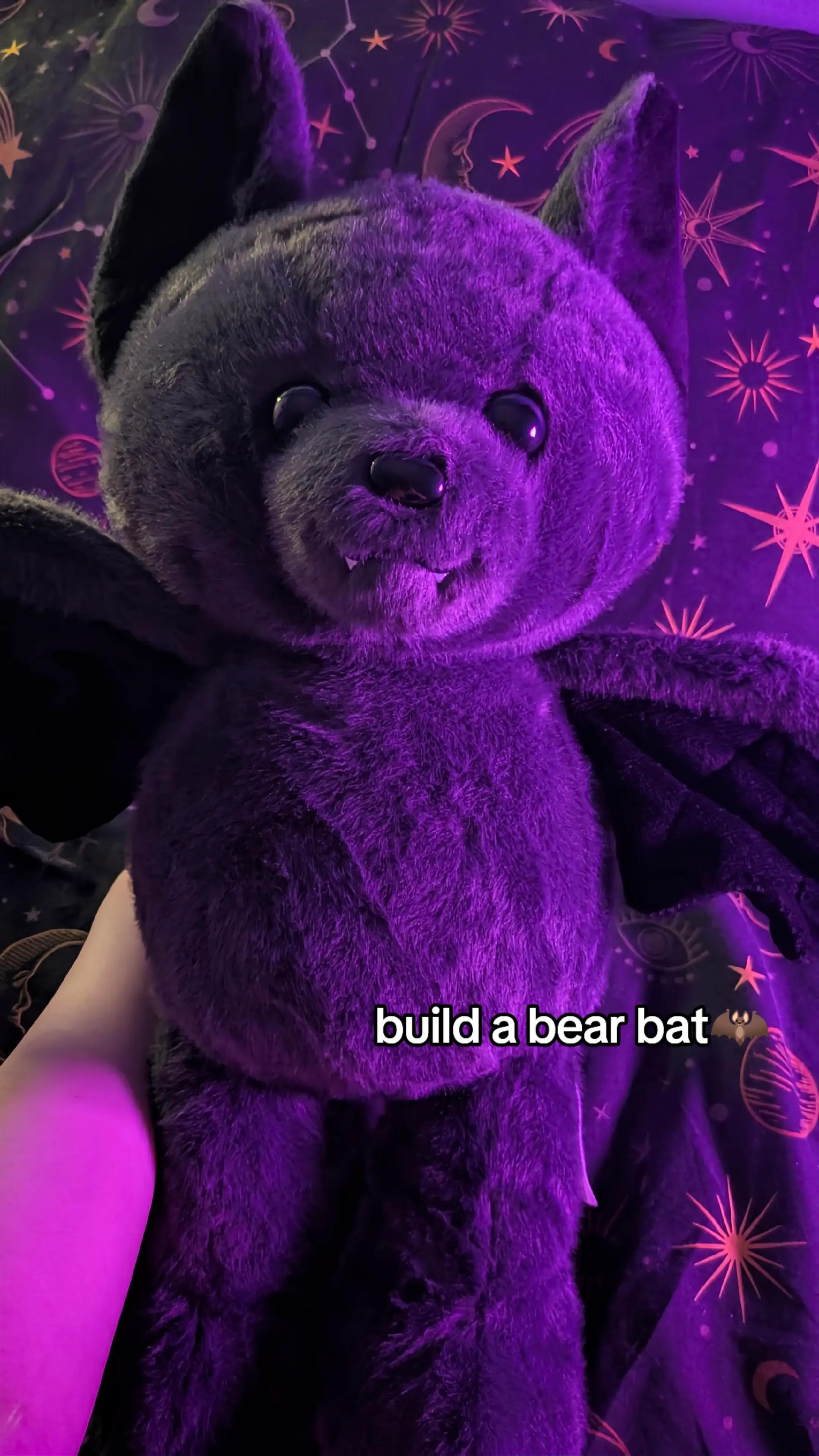 @<3
