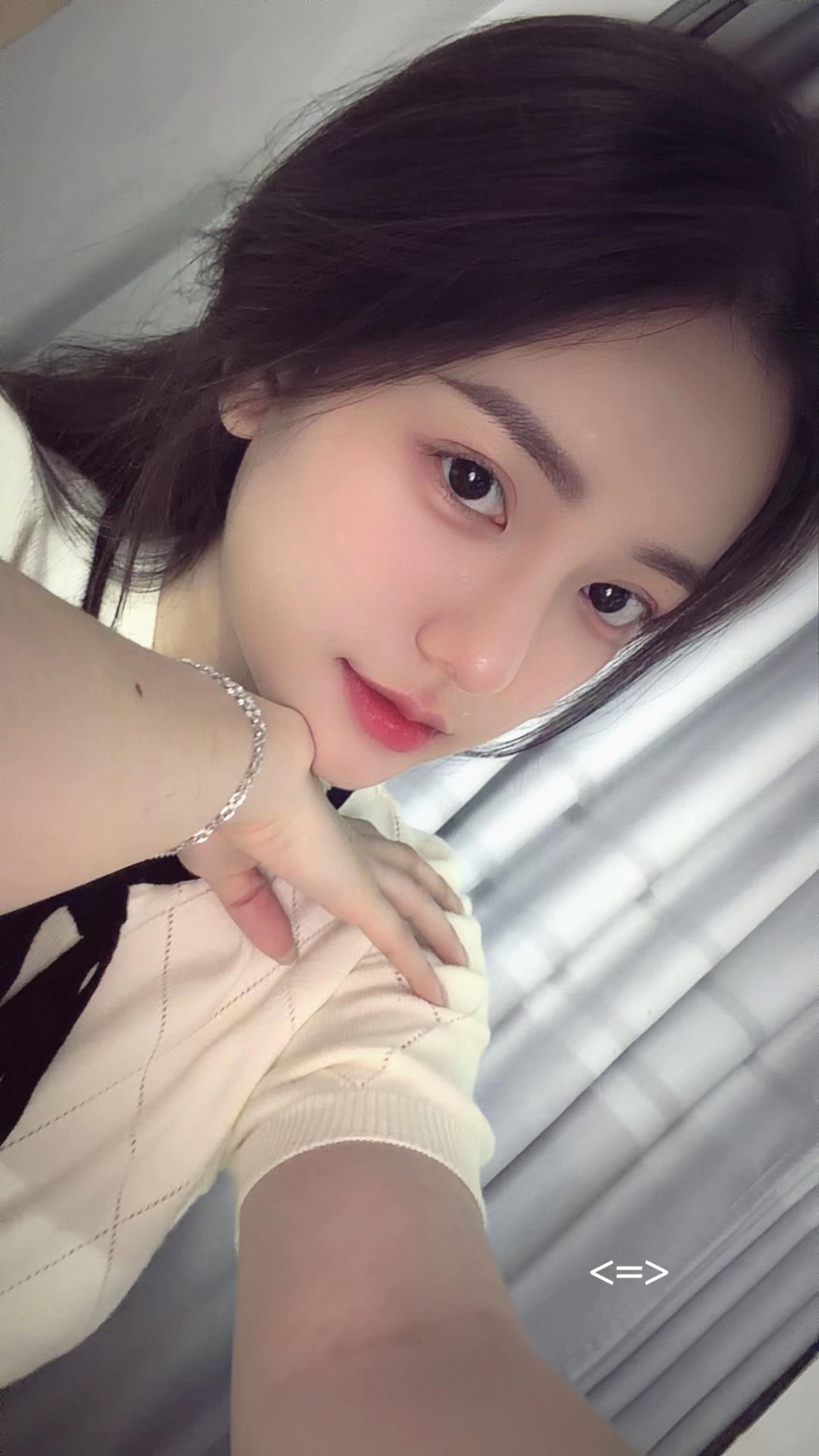 @𝐂𝐚𝐦𝐢 🌷🫧
