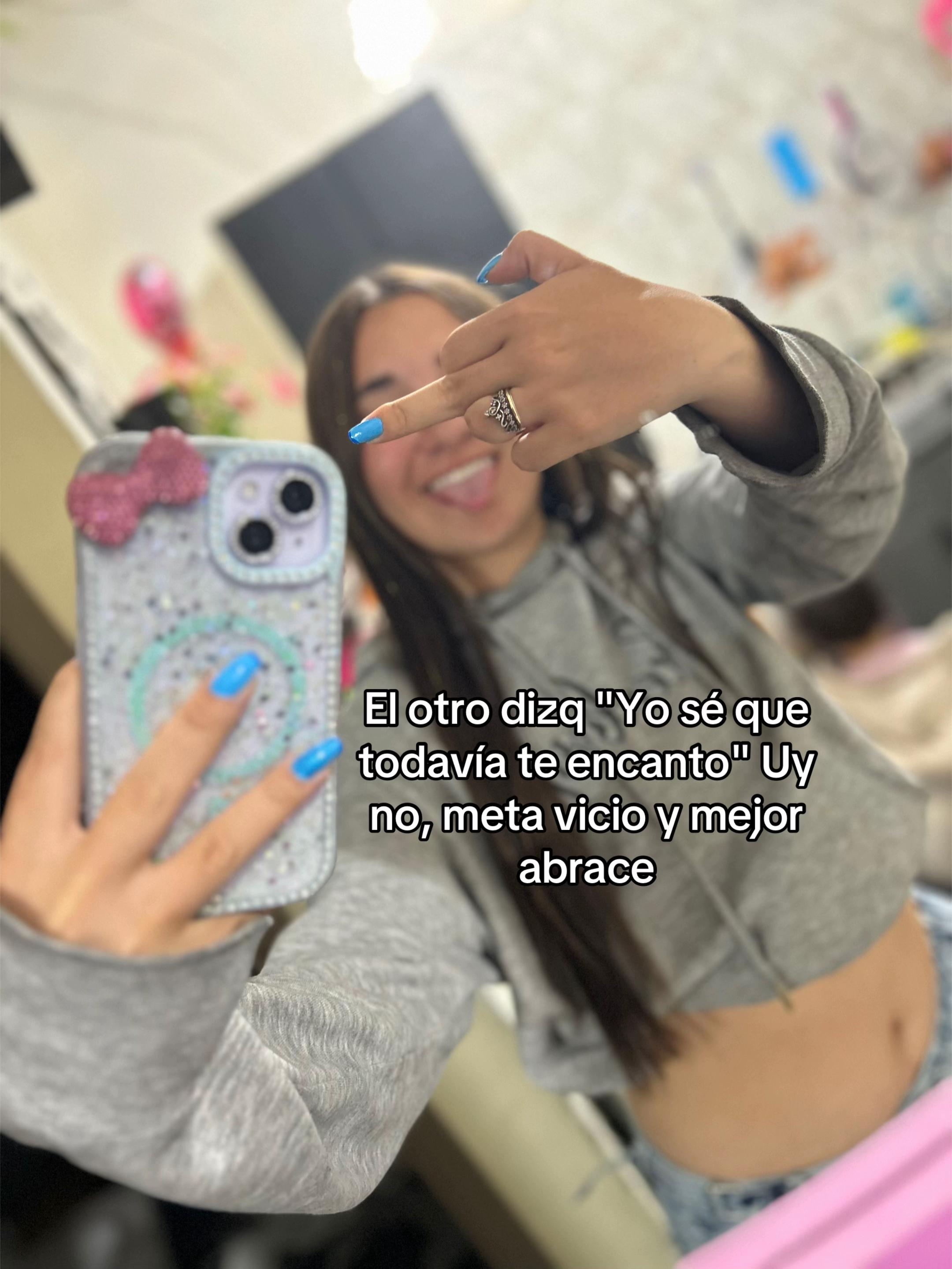 @•Nico🦋•