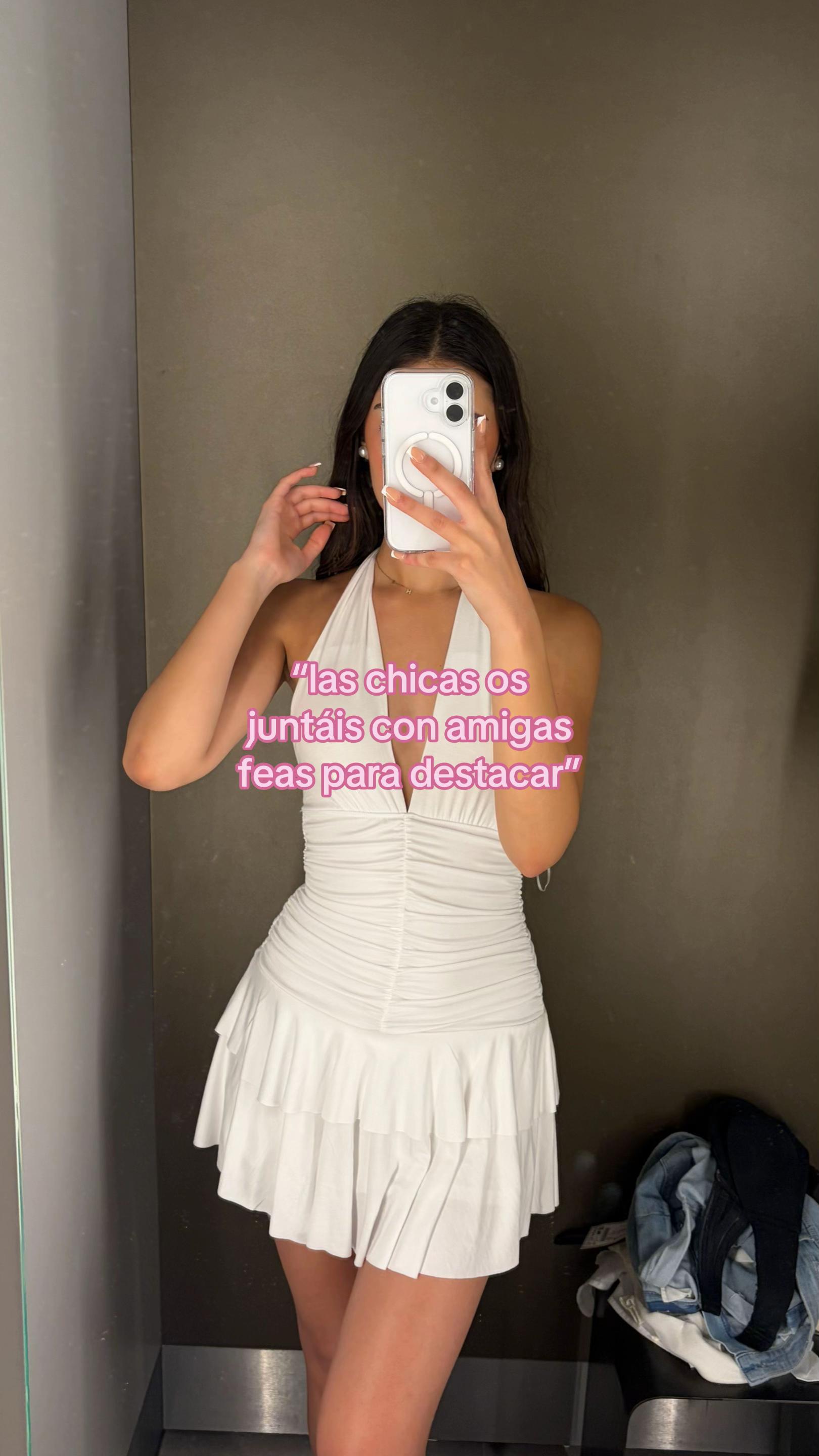 @helenaaaa.02