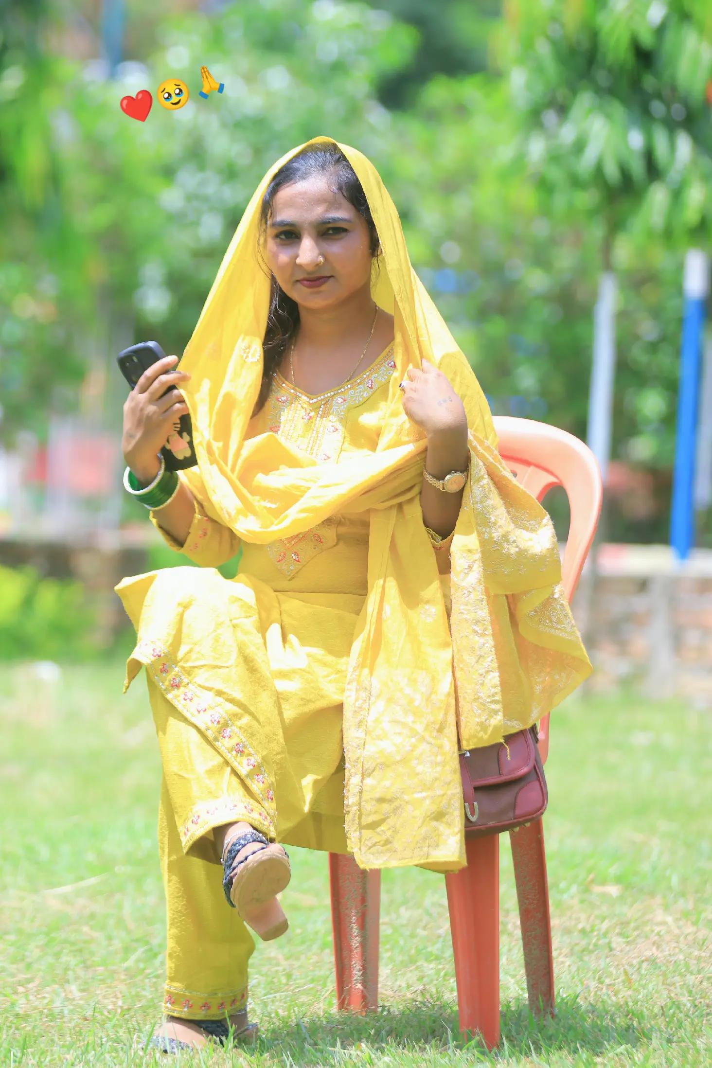 @Renu Thakur12