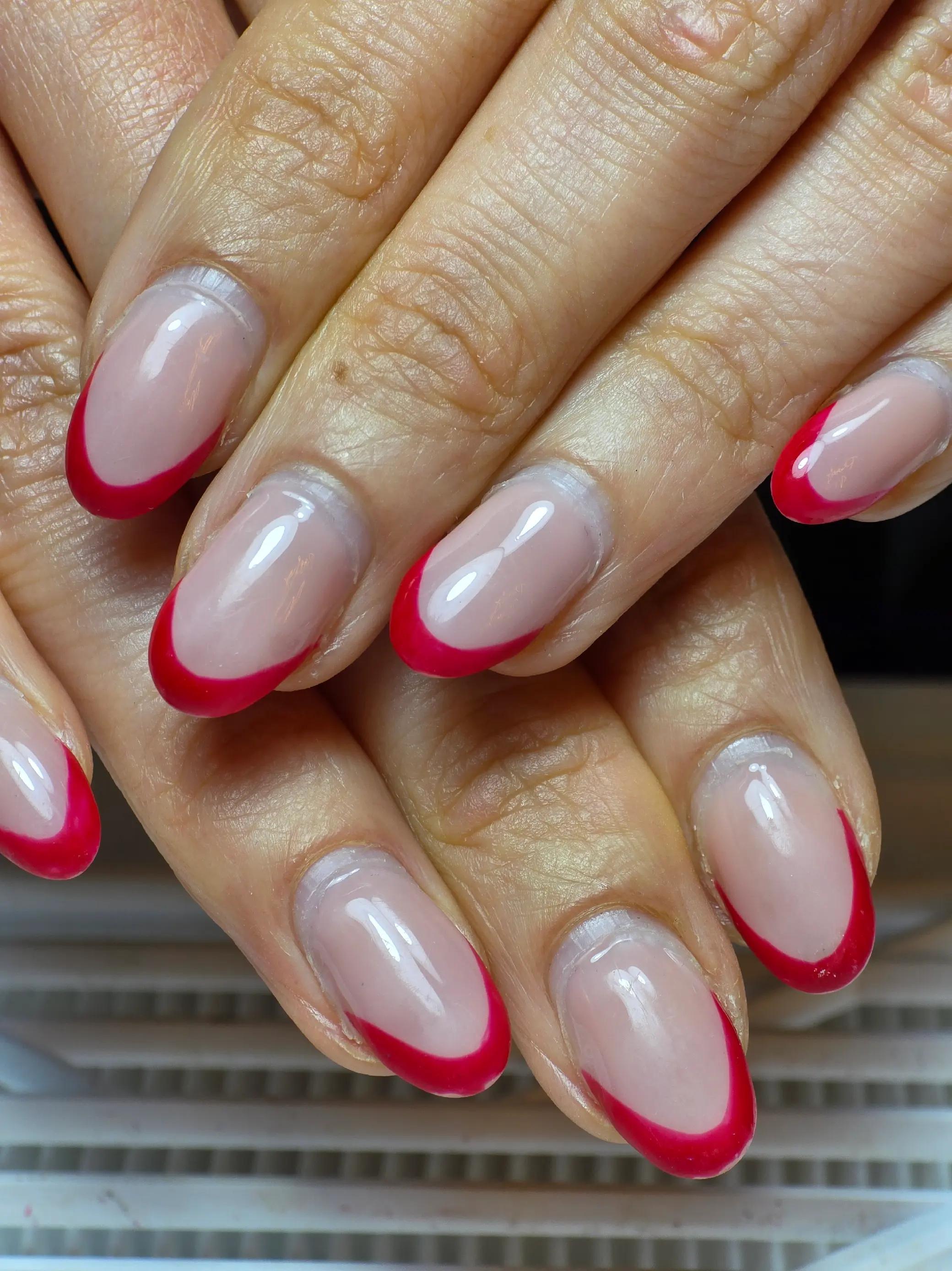 @PurelyNails