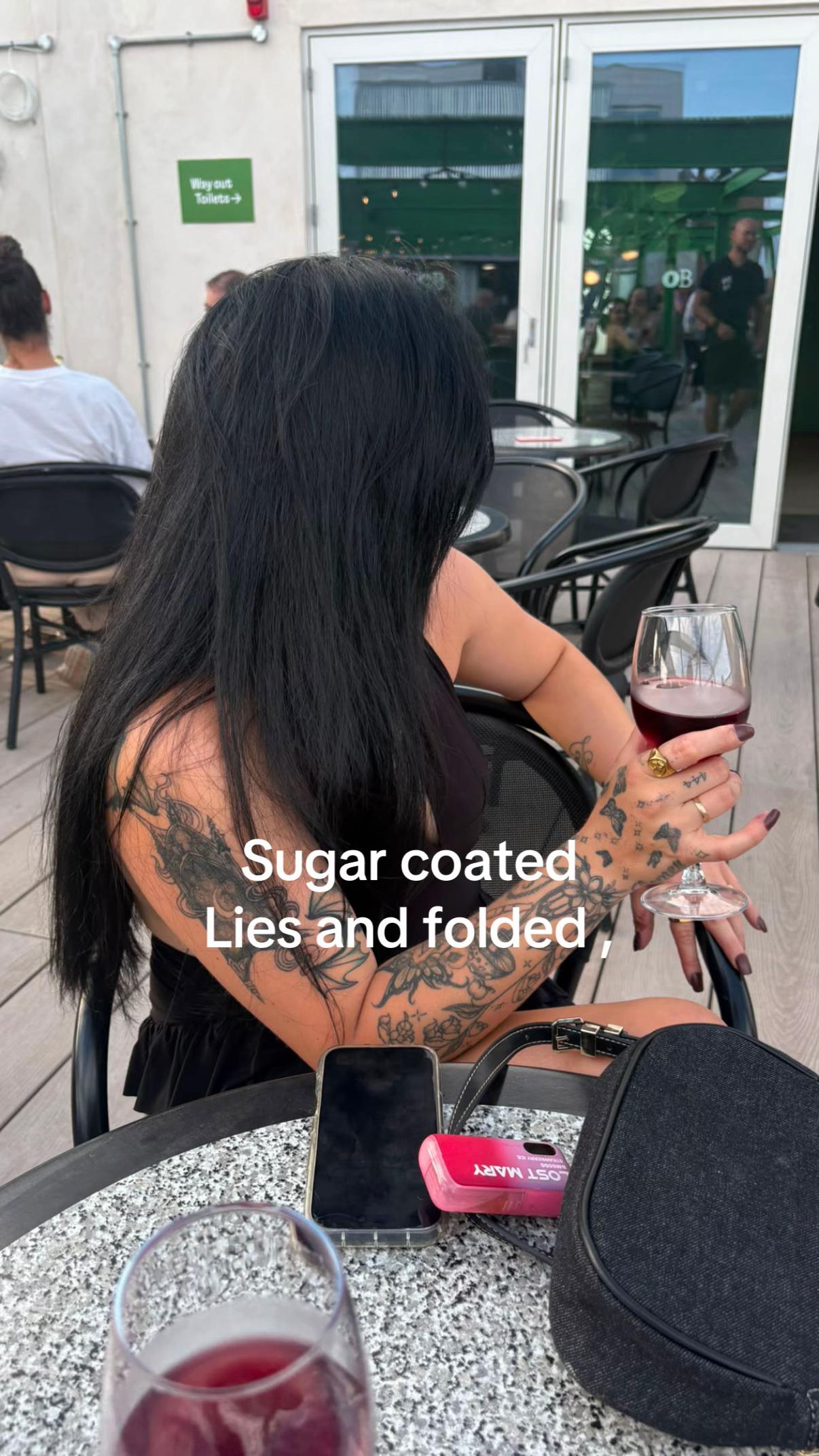 @Nadee444