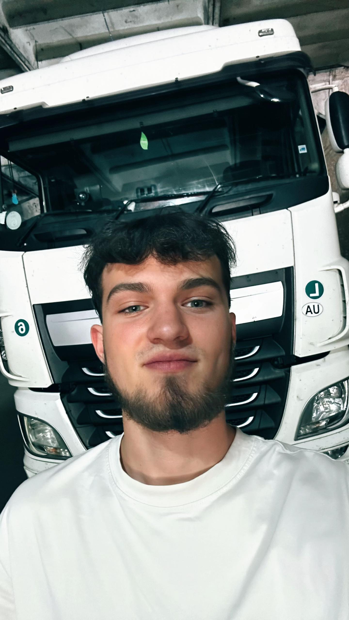 @𝑺𝑾𝑬𝑫𝑰𝑺𝑯 𝑰𝑵𝑯𝑨𝑳𝑬