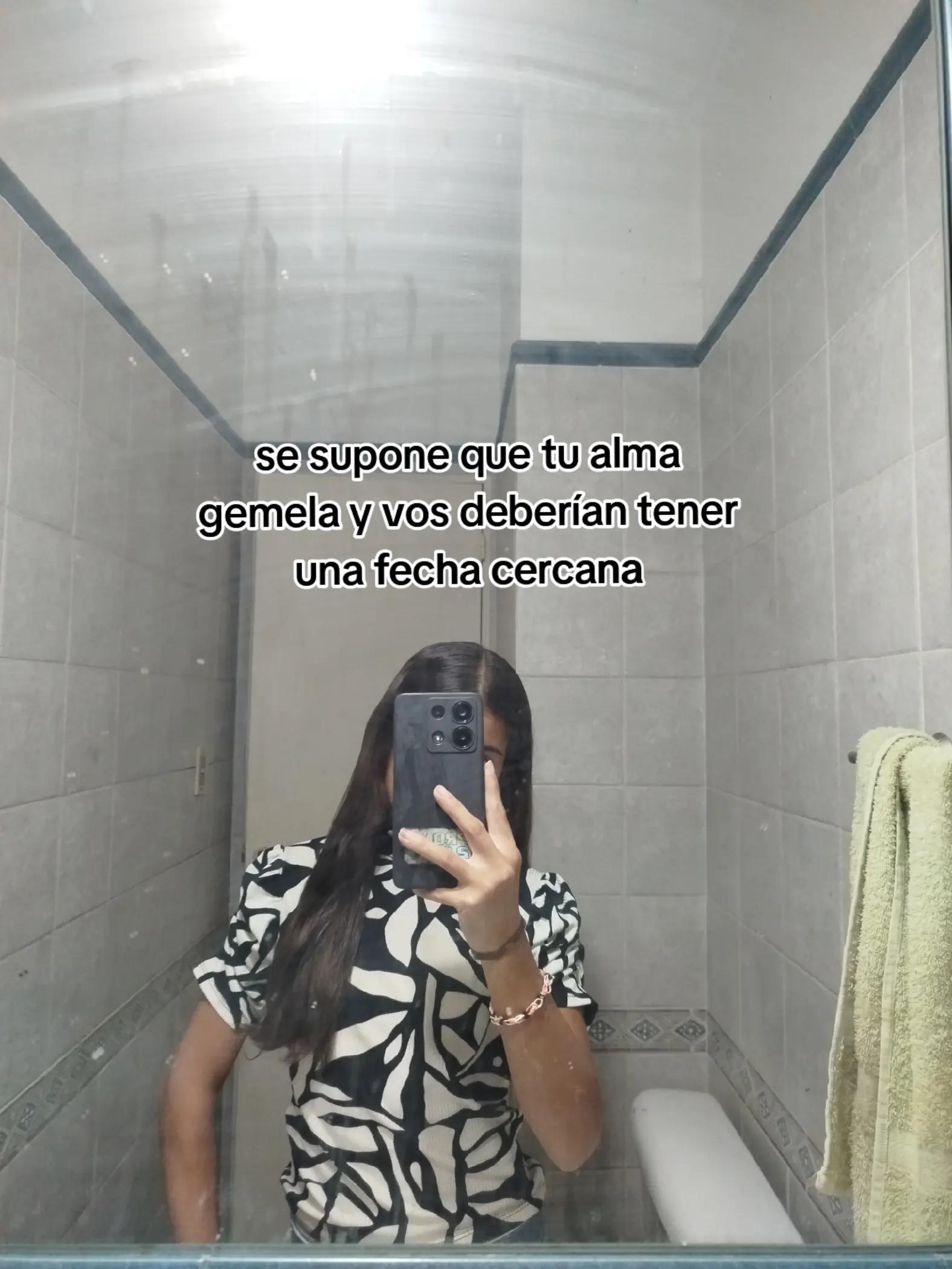 @vickyy_secuu