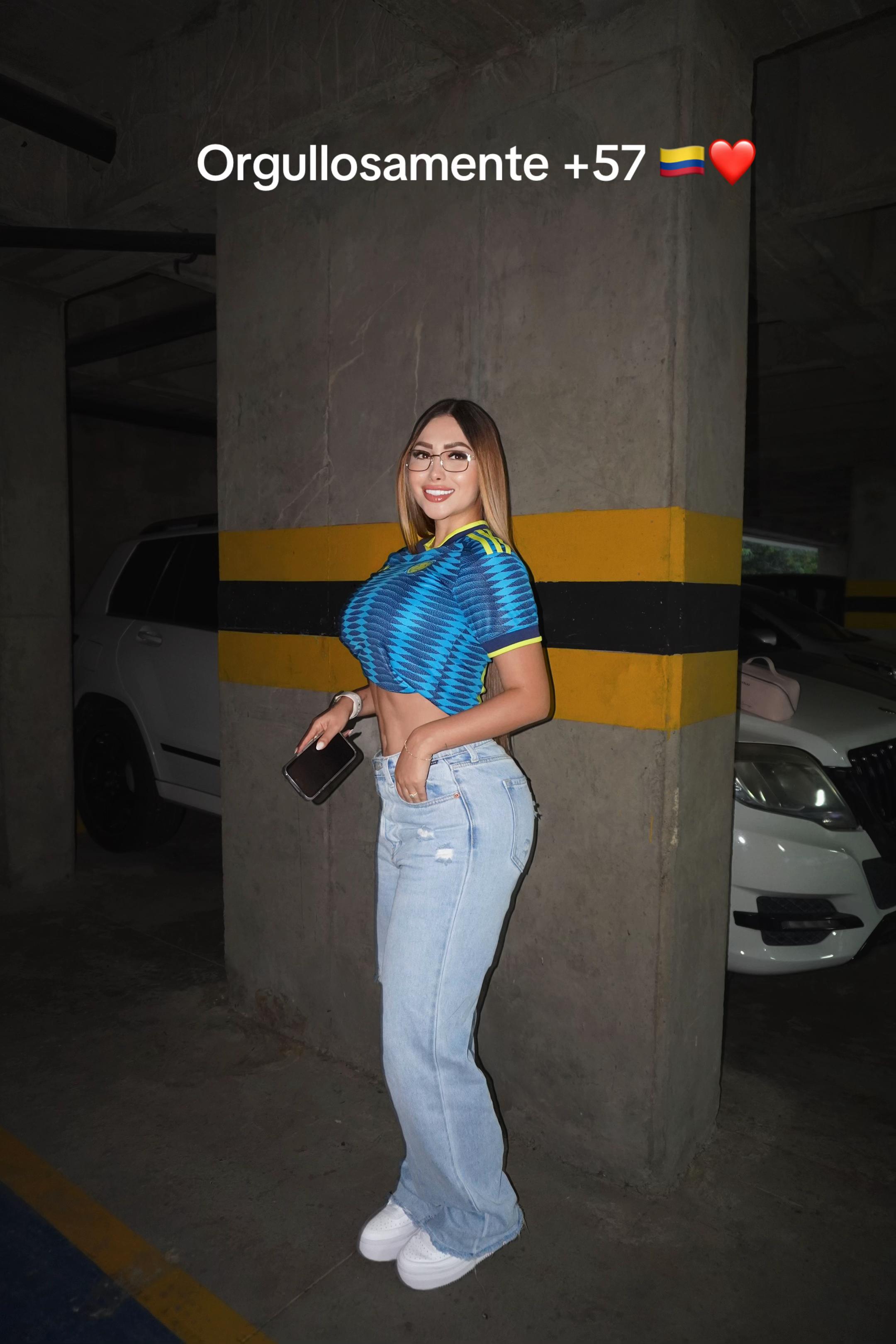 @Valentina ᴱ🤎🪐