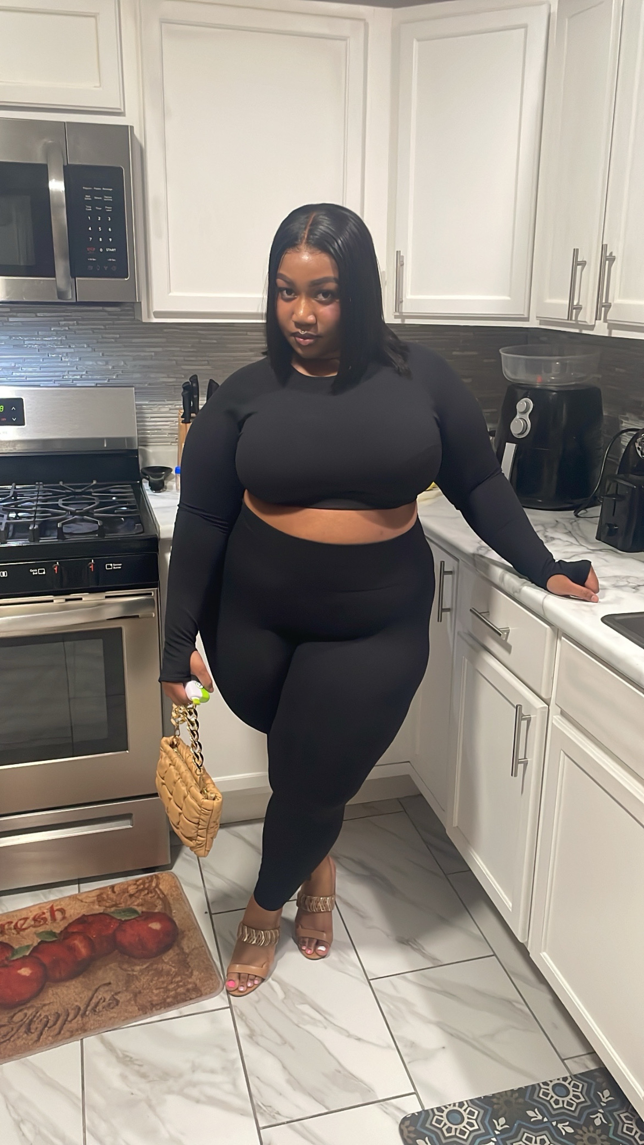 @Chunky_dabody18🧚🏽&zwj;♀️👄