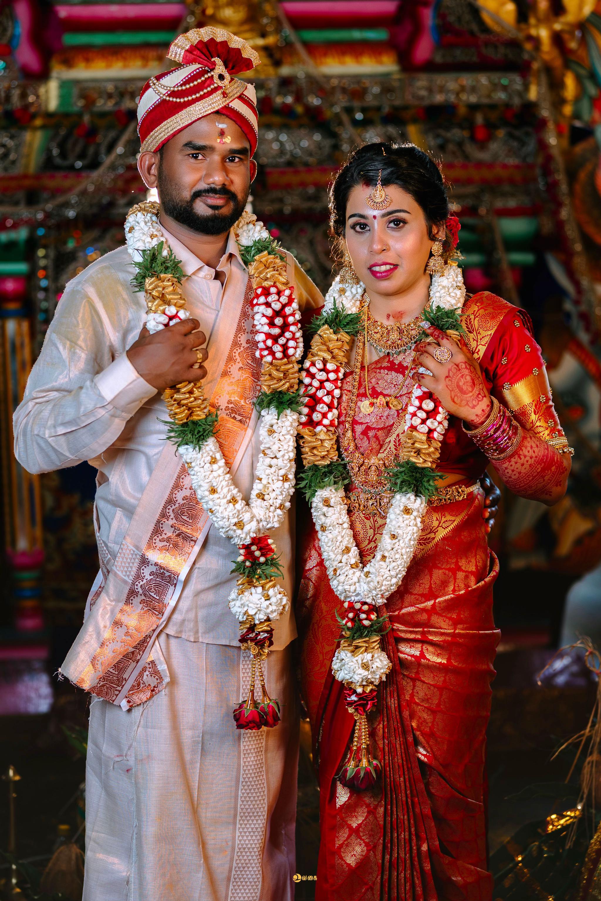 @uvahai உவகை
