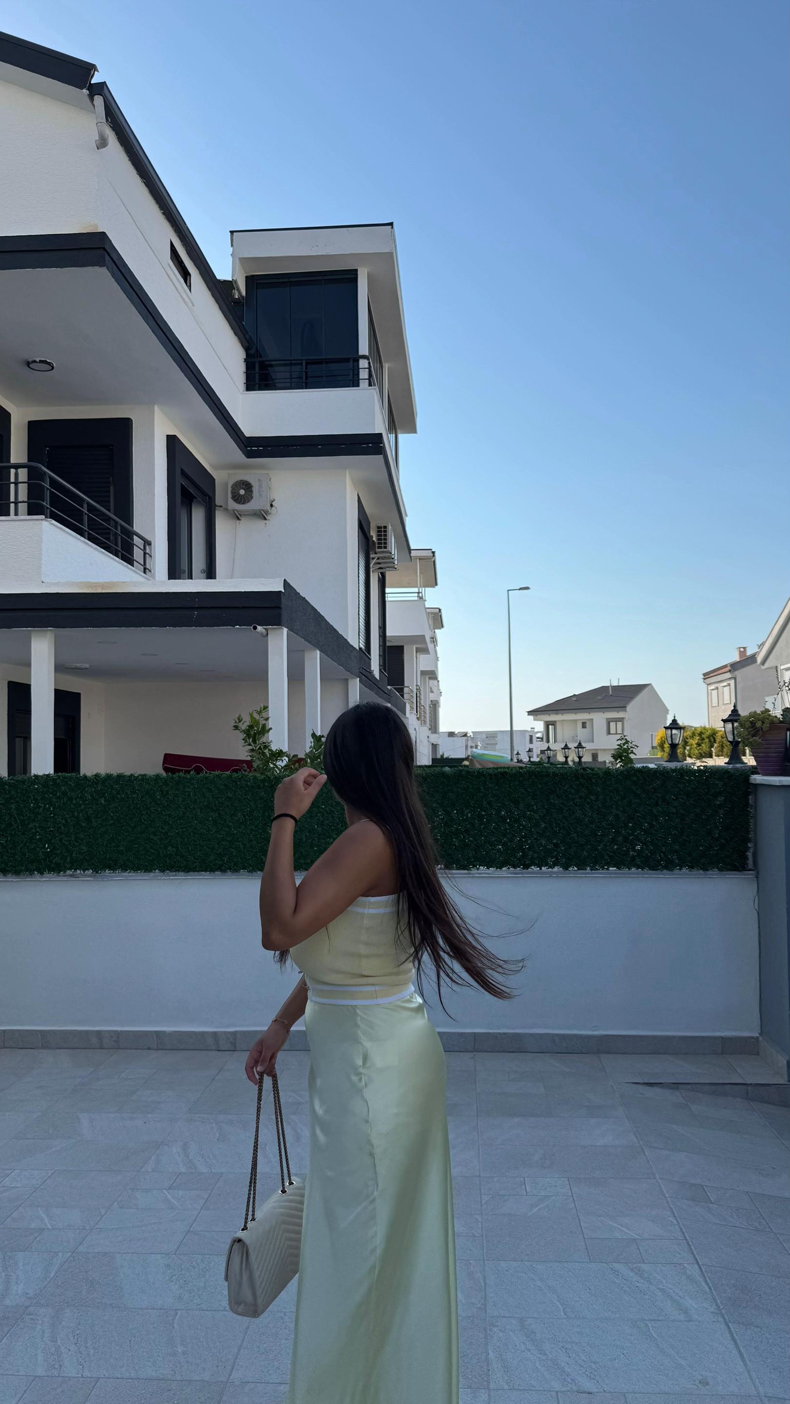 @𝐄𝐥𝐢𝐟 ✹