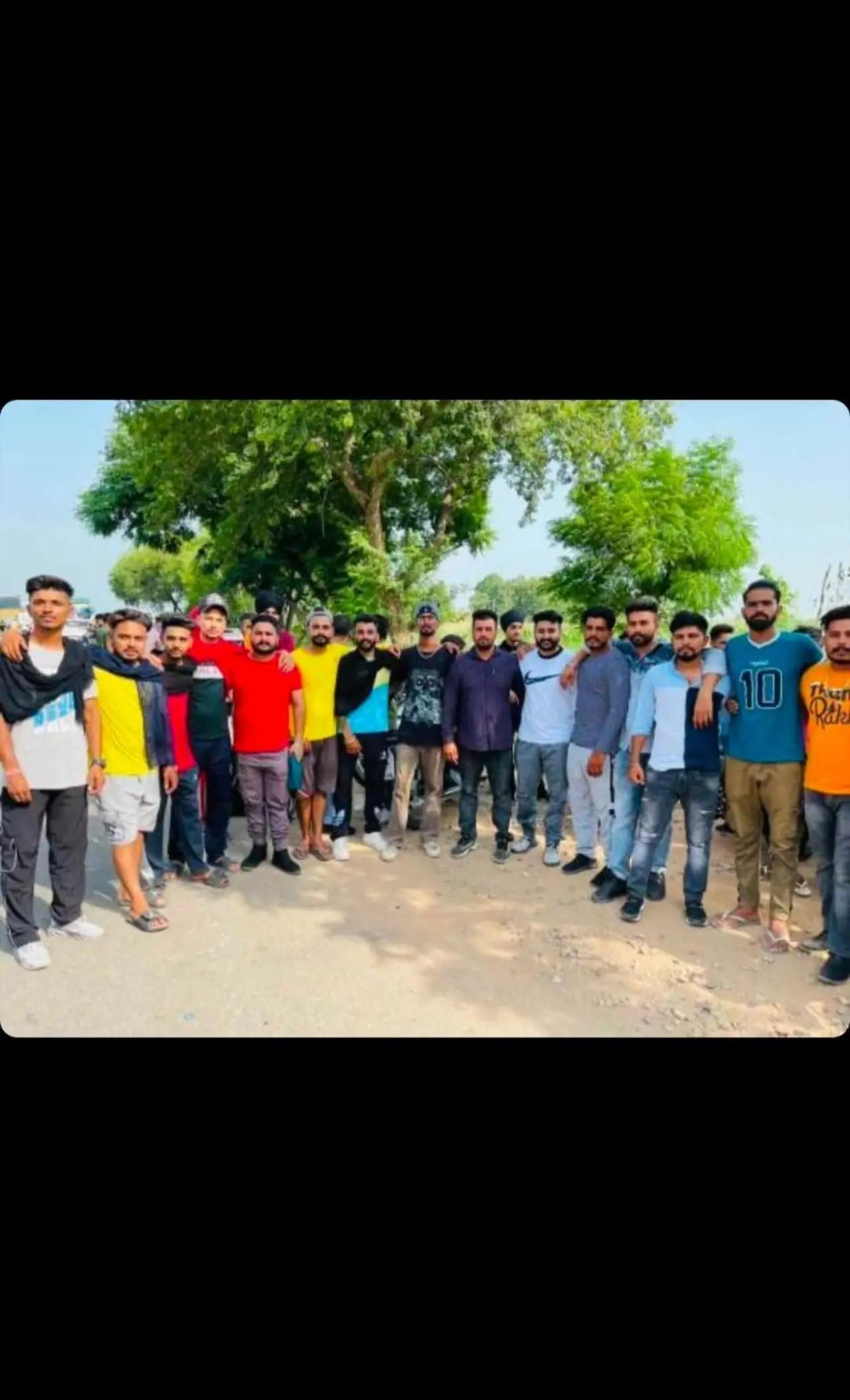 @BABBU_🚩