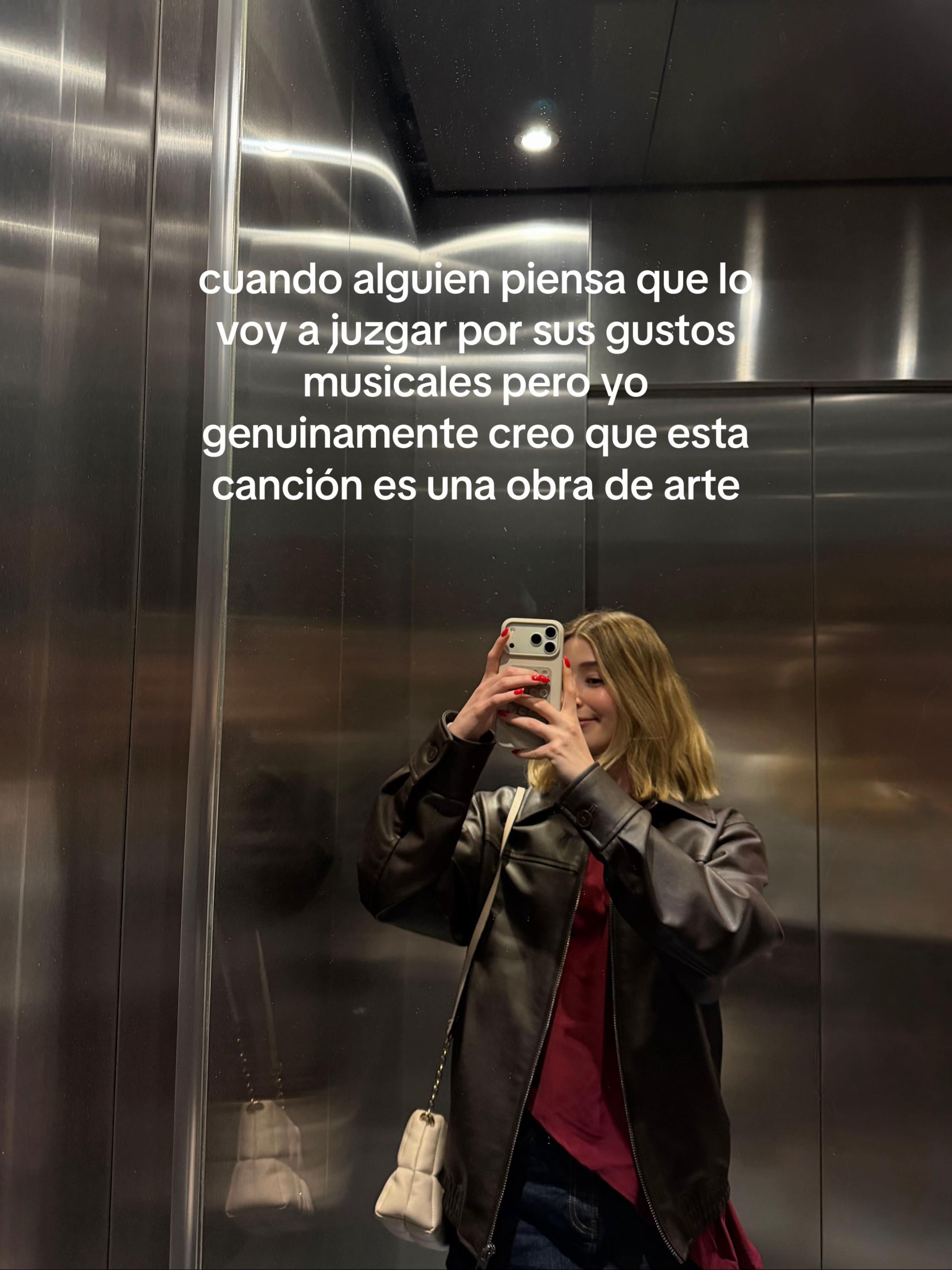 @Ximena Anzaldo