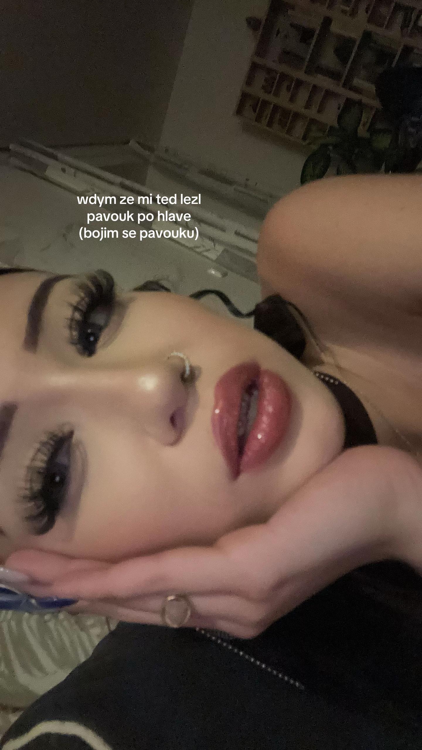 @🥀SAŇA🥀