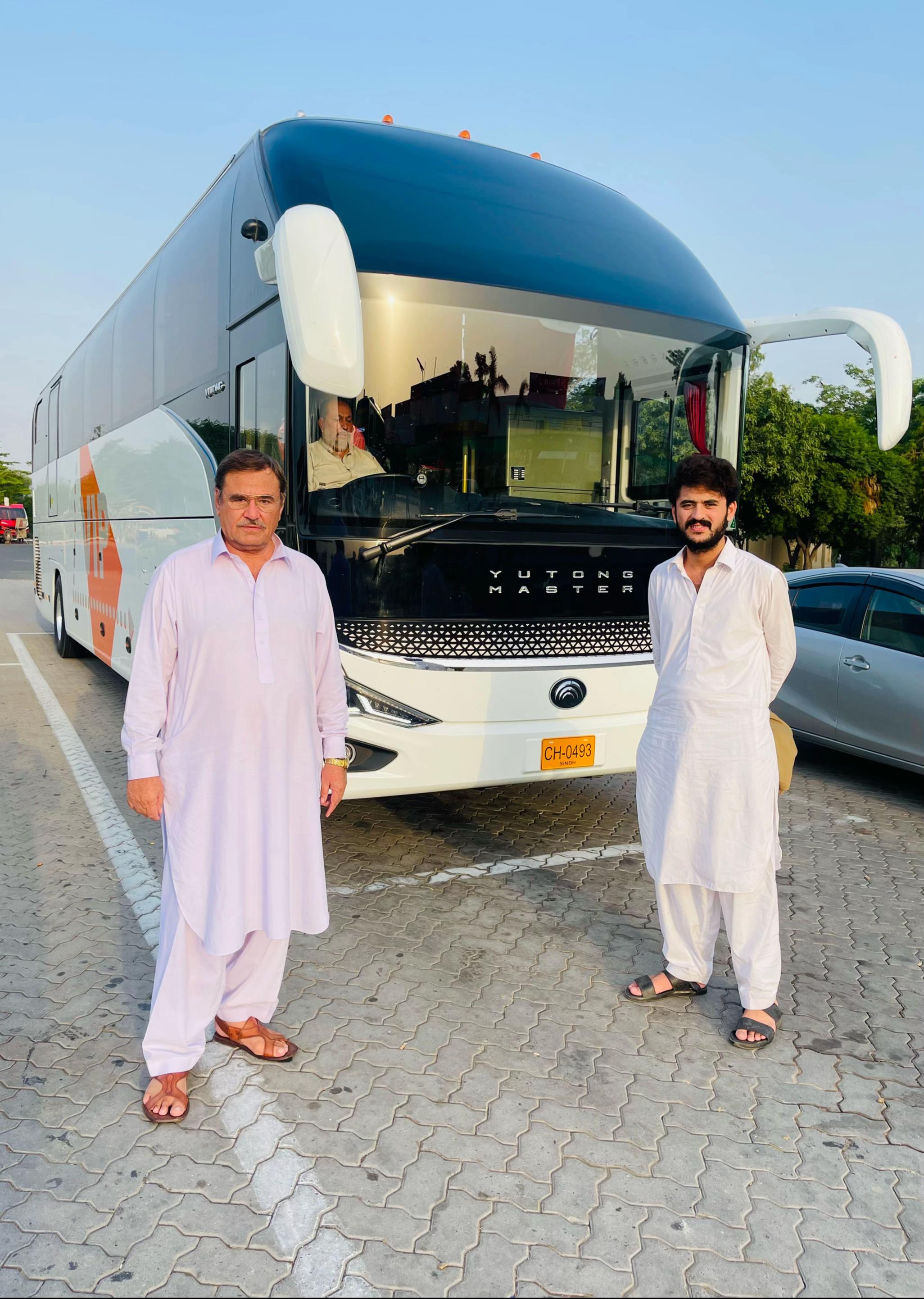 @ADIL COACHES ✅