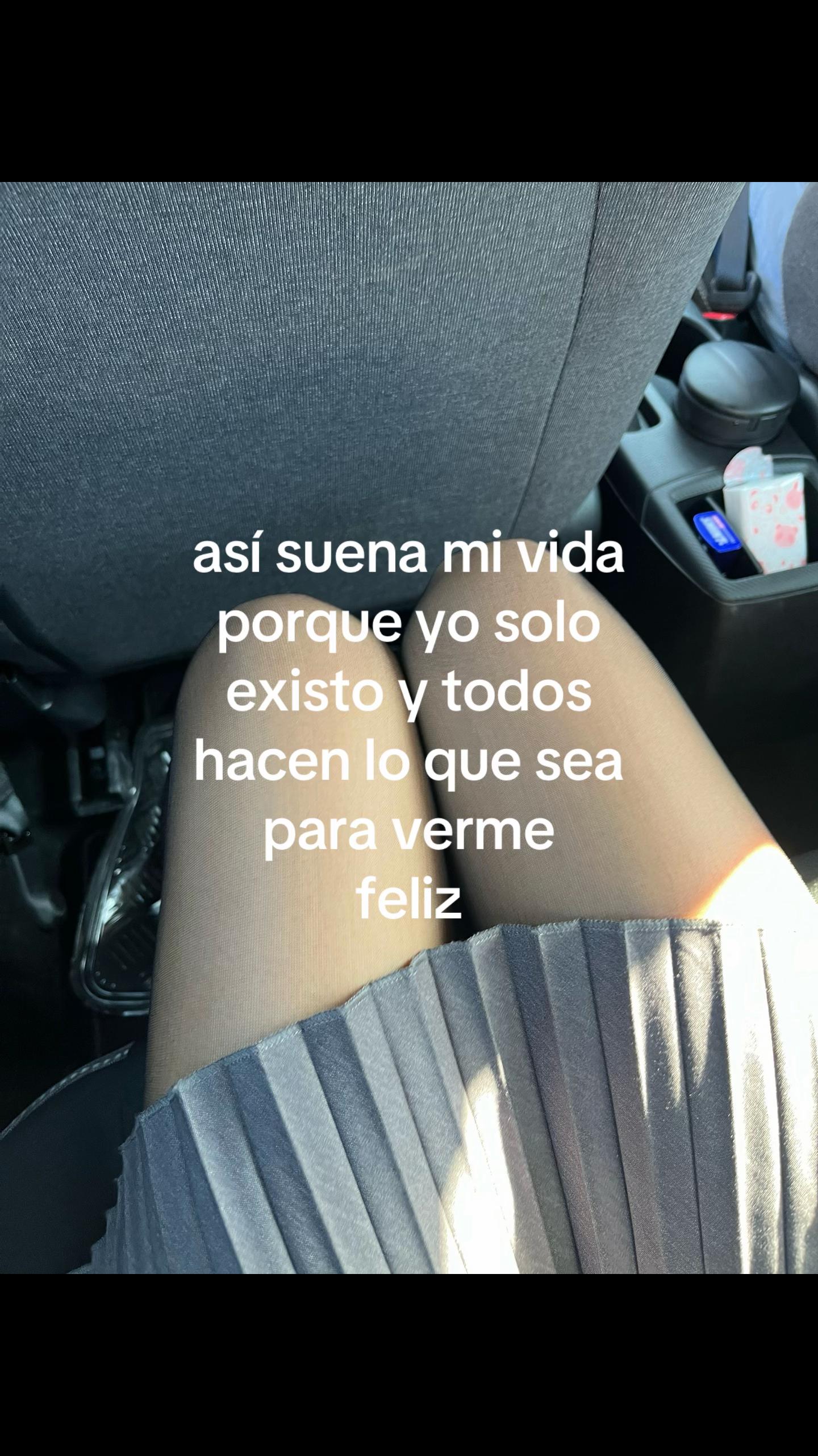 @RachelRobledo
