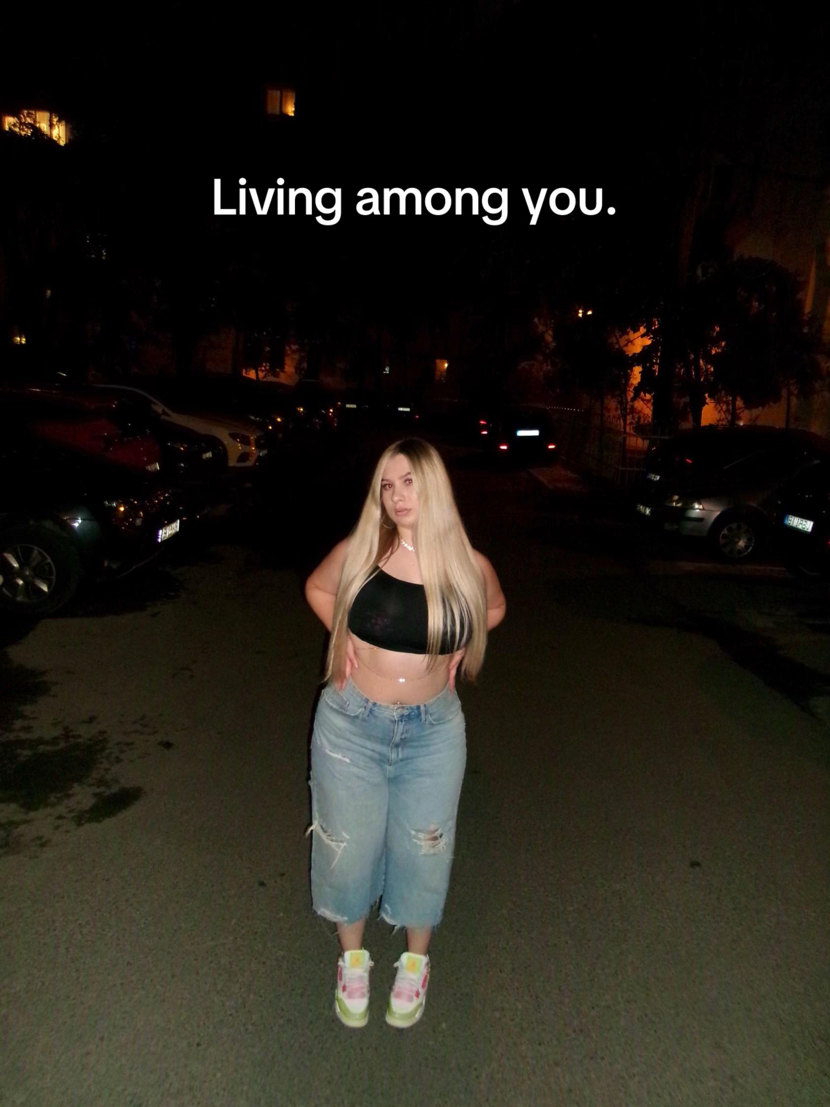 @Denisa