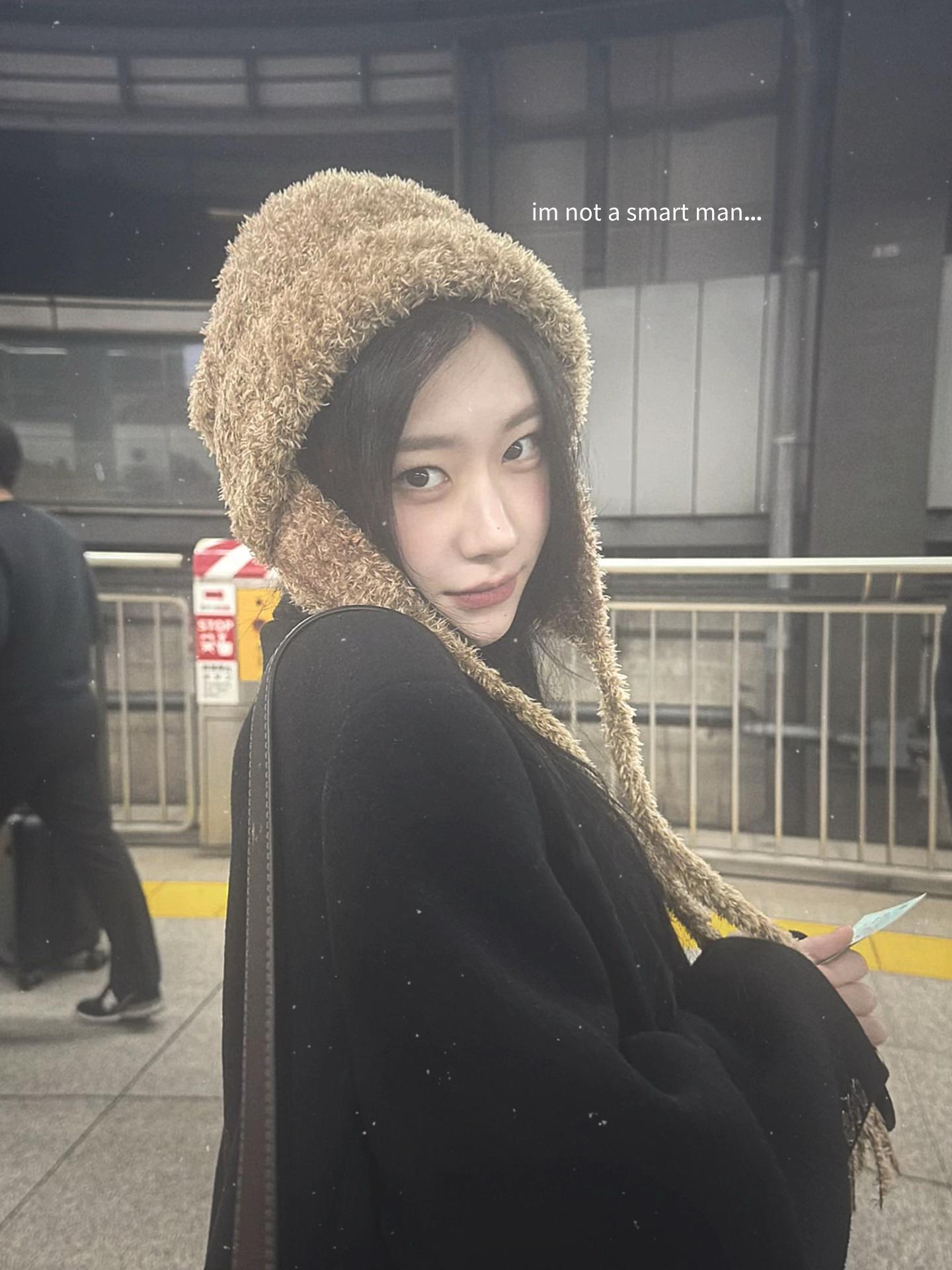 @𝒻 ᥫ᭡