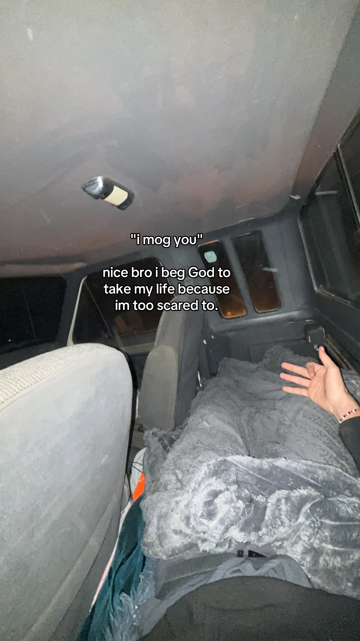 @️