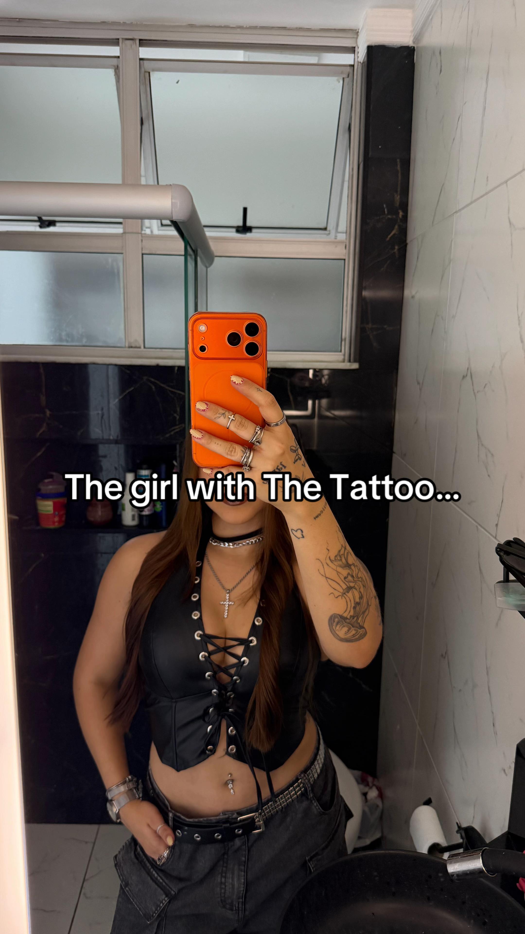 @Menina da cobra 🐍