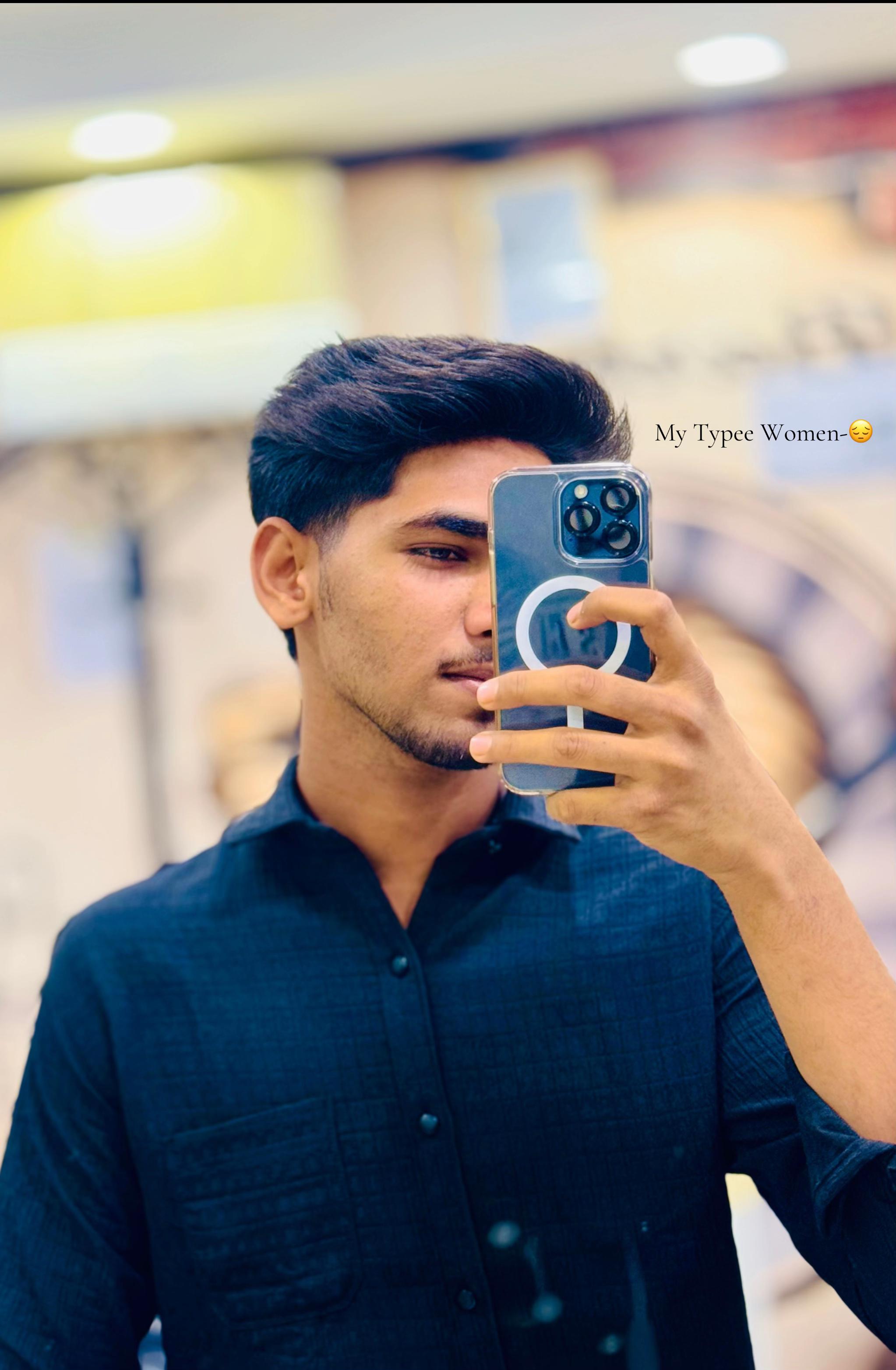 @🖤 AKASH 🫀