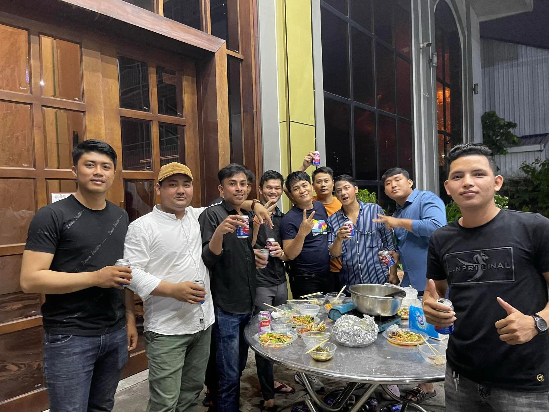 @๐ฆD28