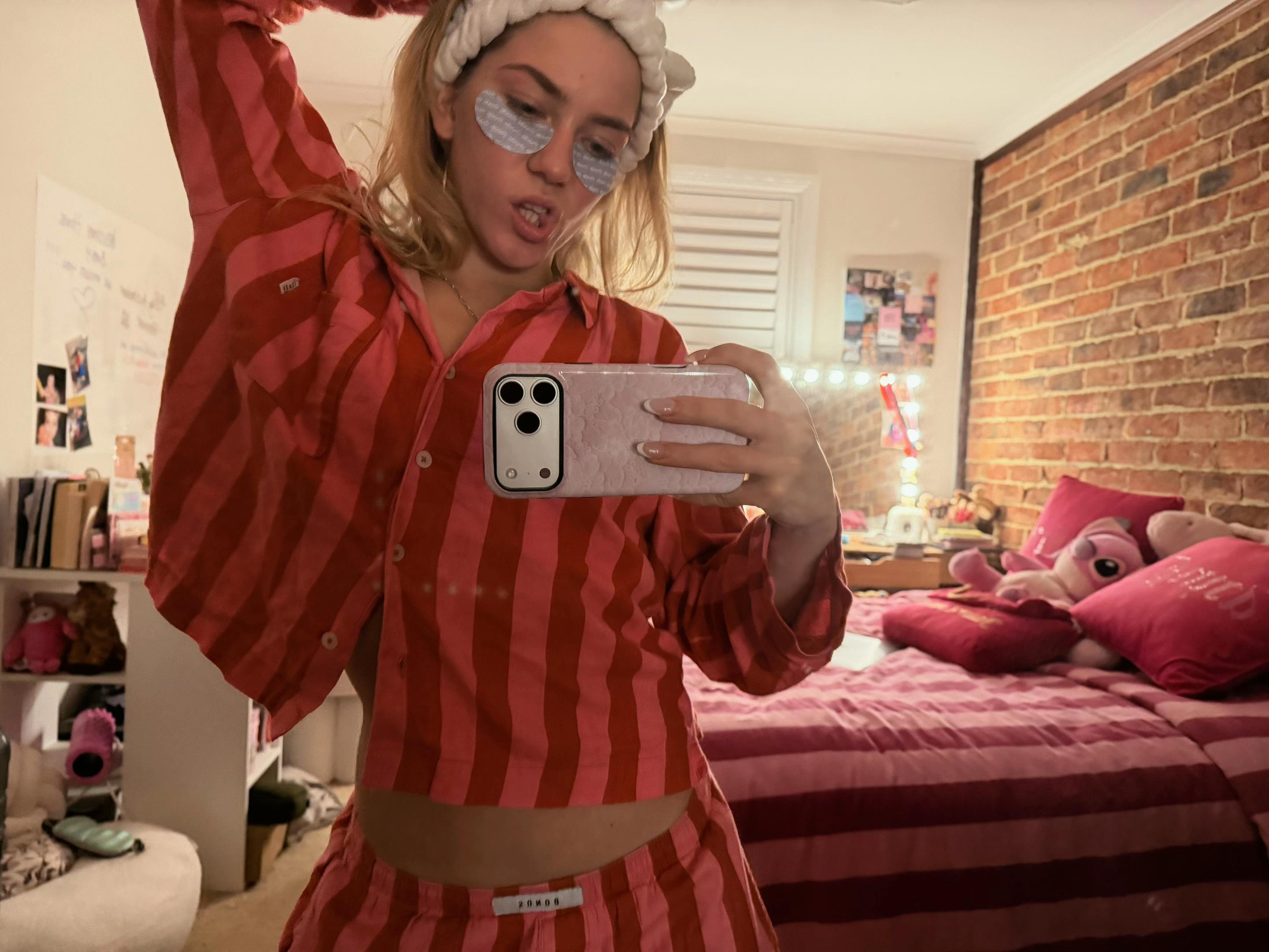 @notalanaselak