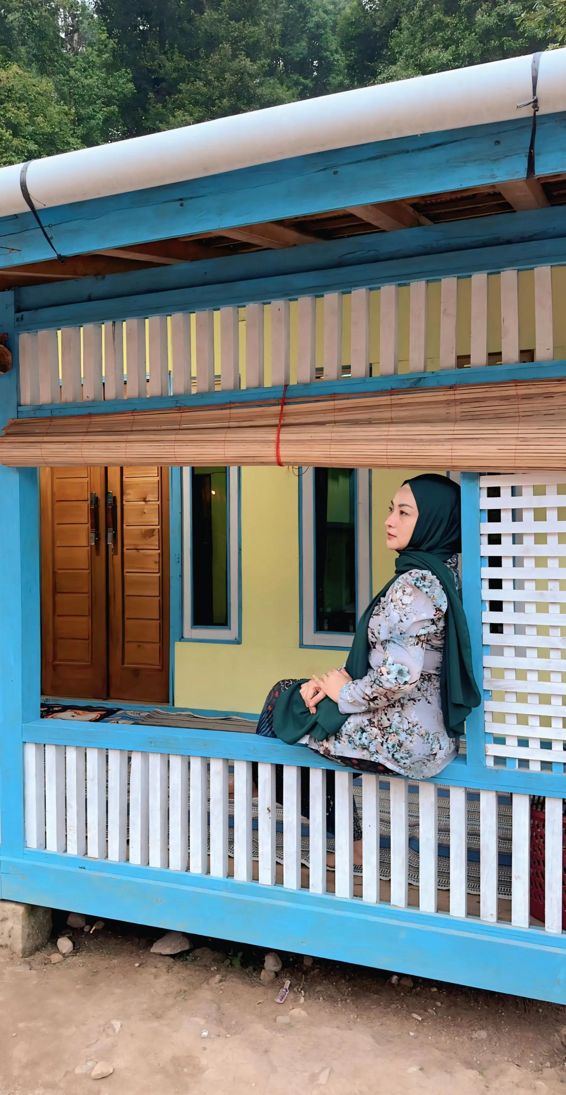 @Dewi Azkiya