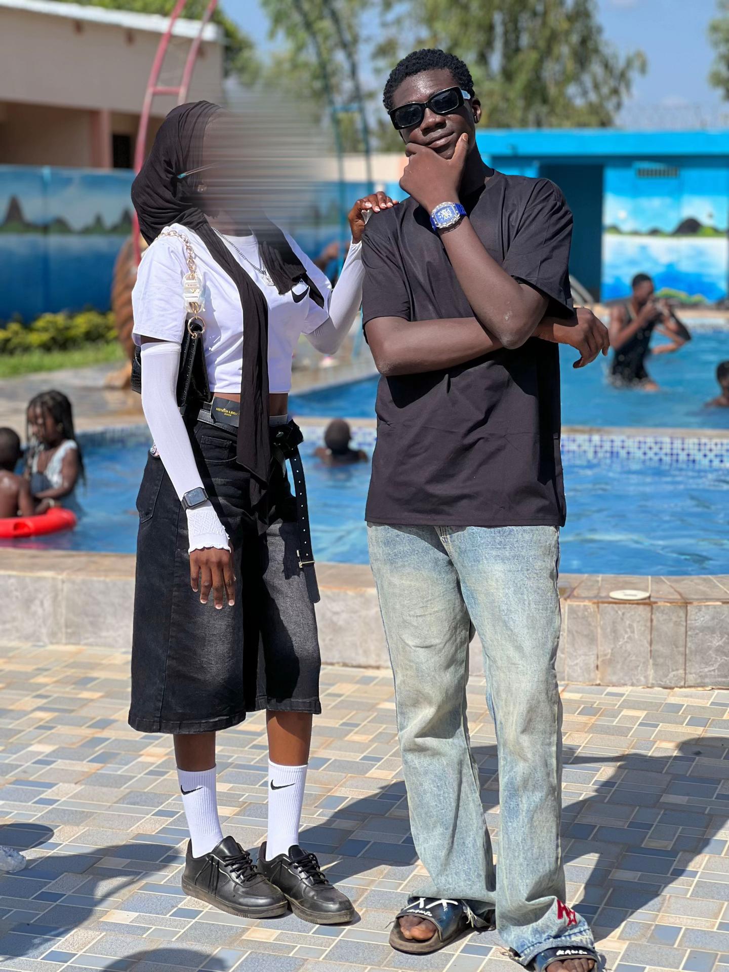 @Ronel 🏝️💨🩸