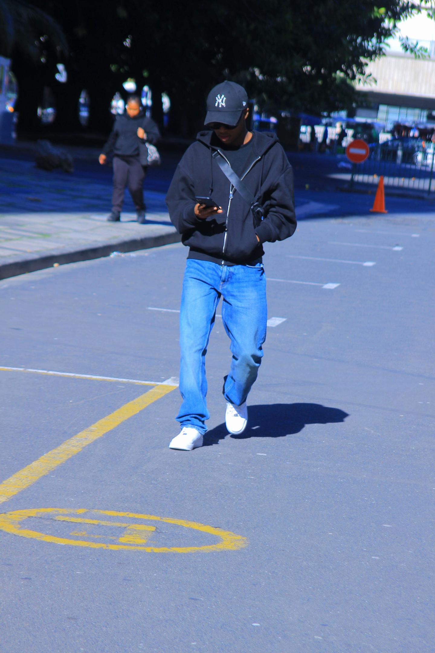 @vusi_khaya_