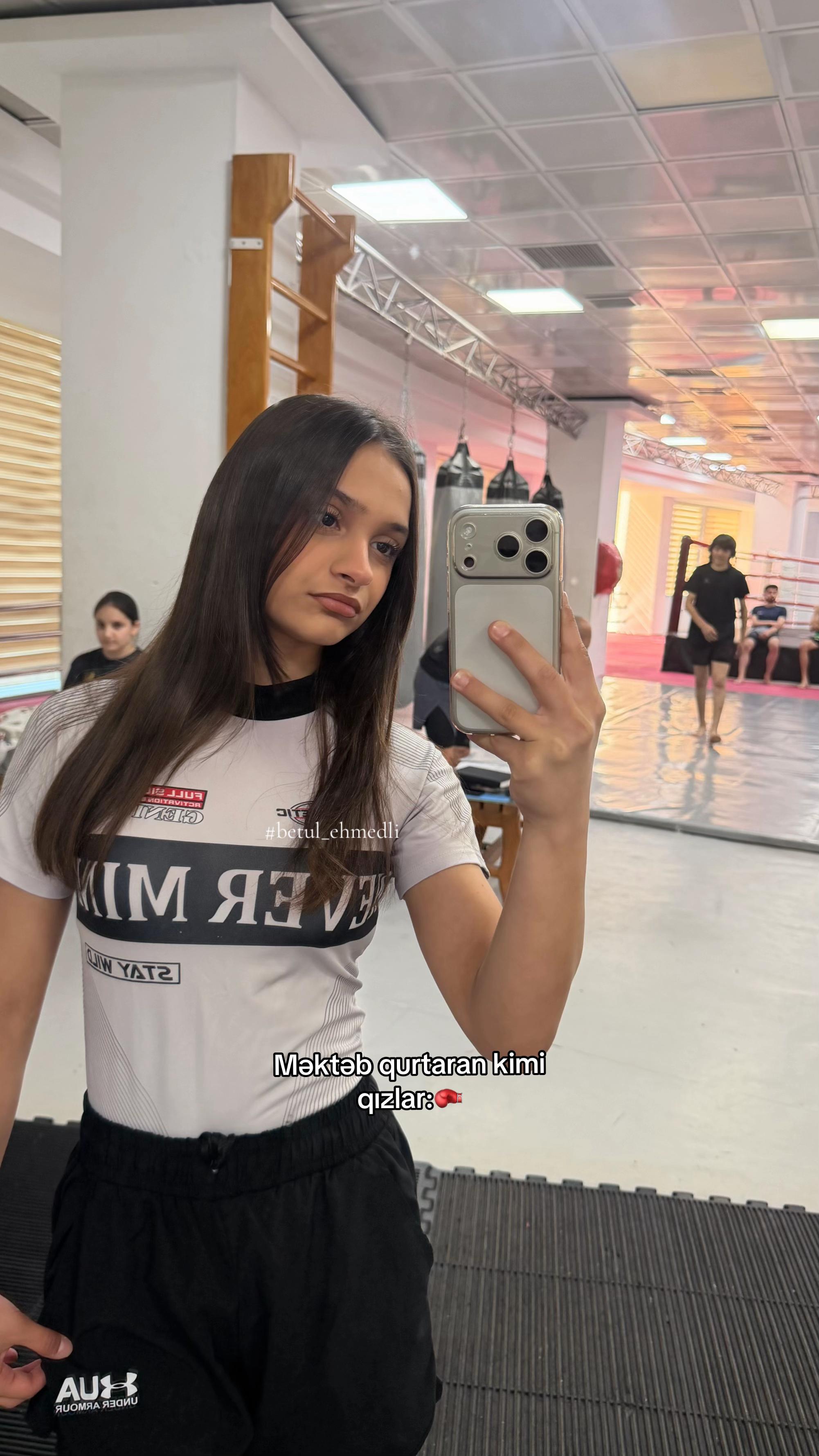 @Əhmədova🇦🇿