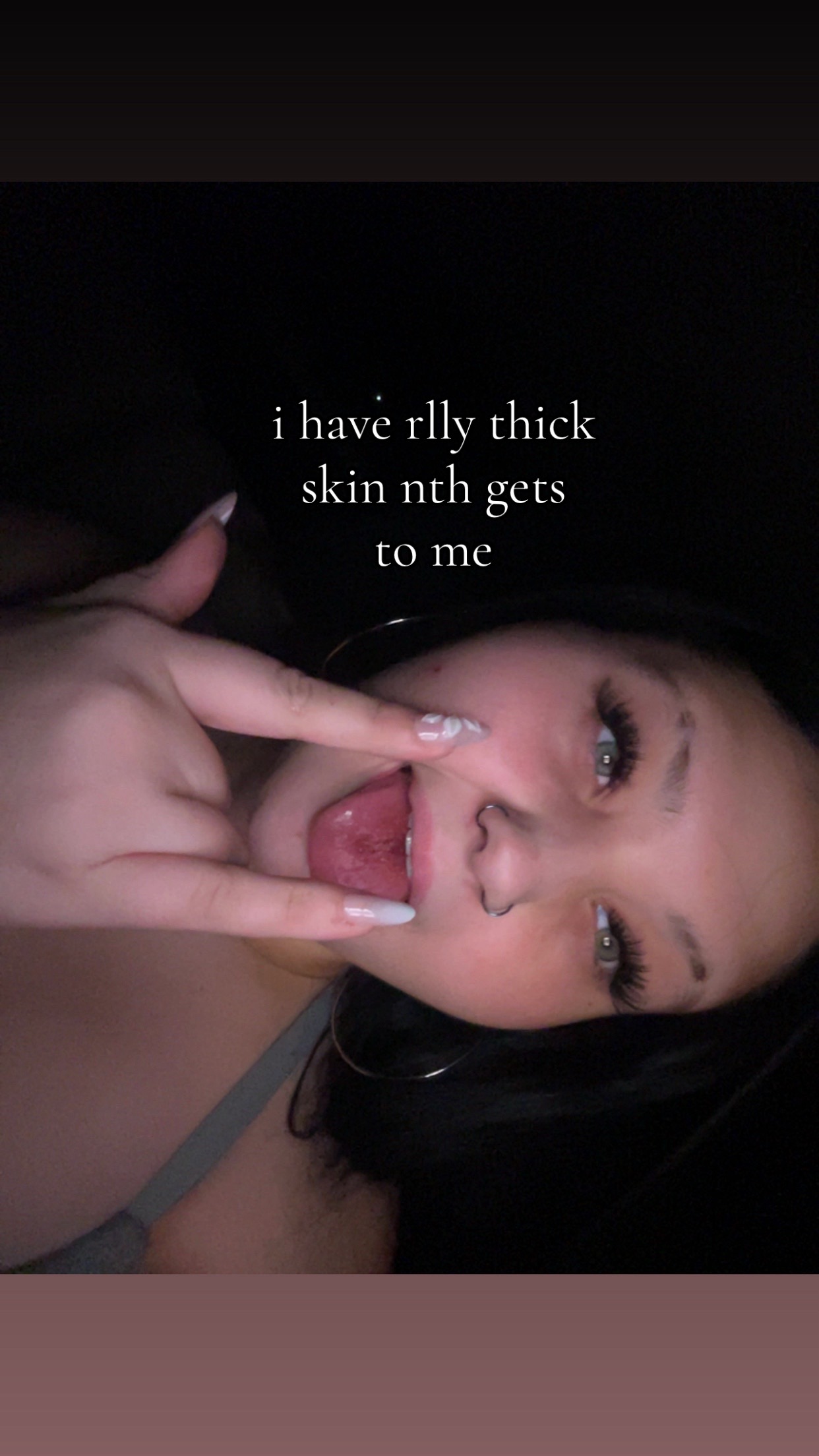 @️
