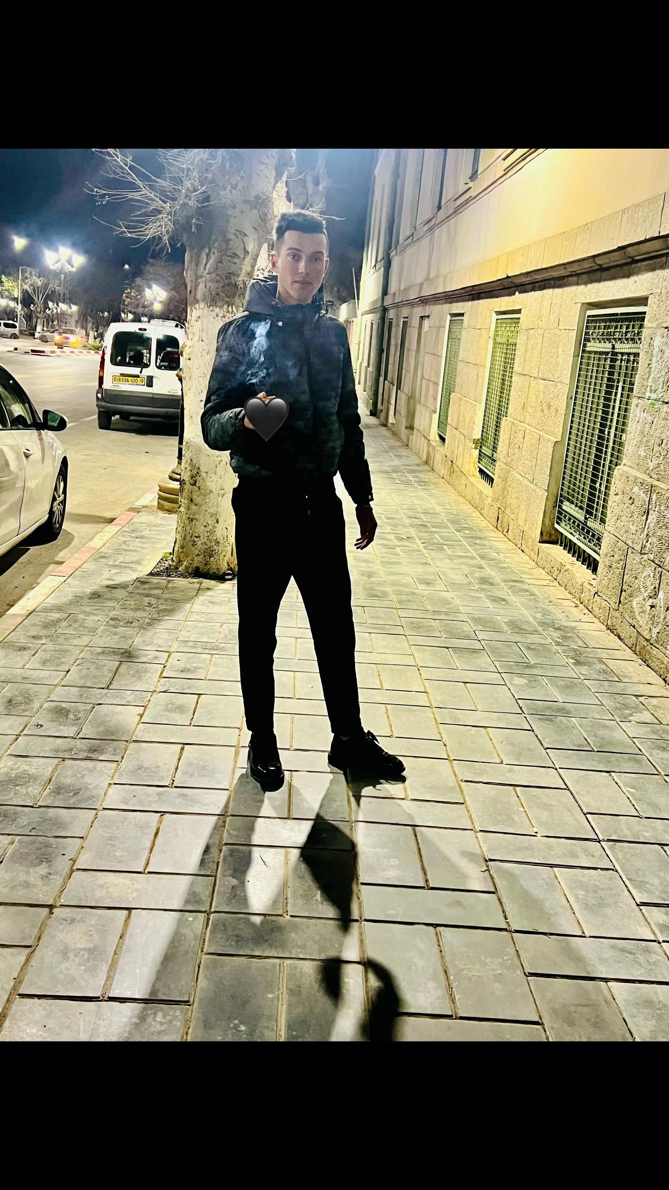 @Fares 🐺⚡️
