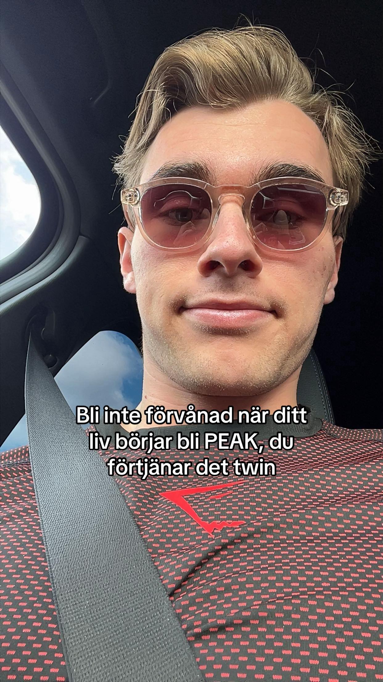 @Aesthetic