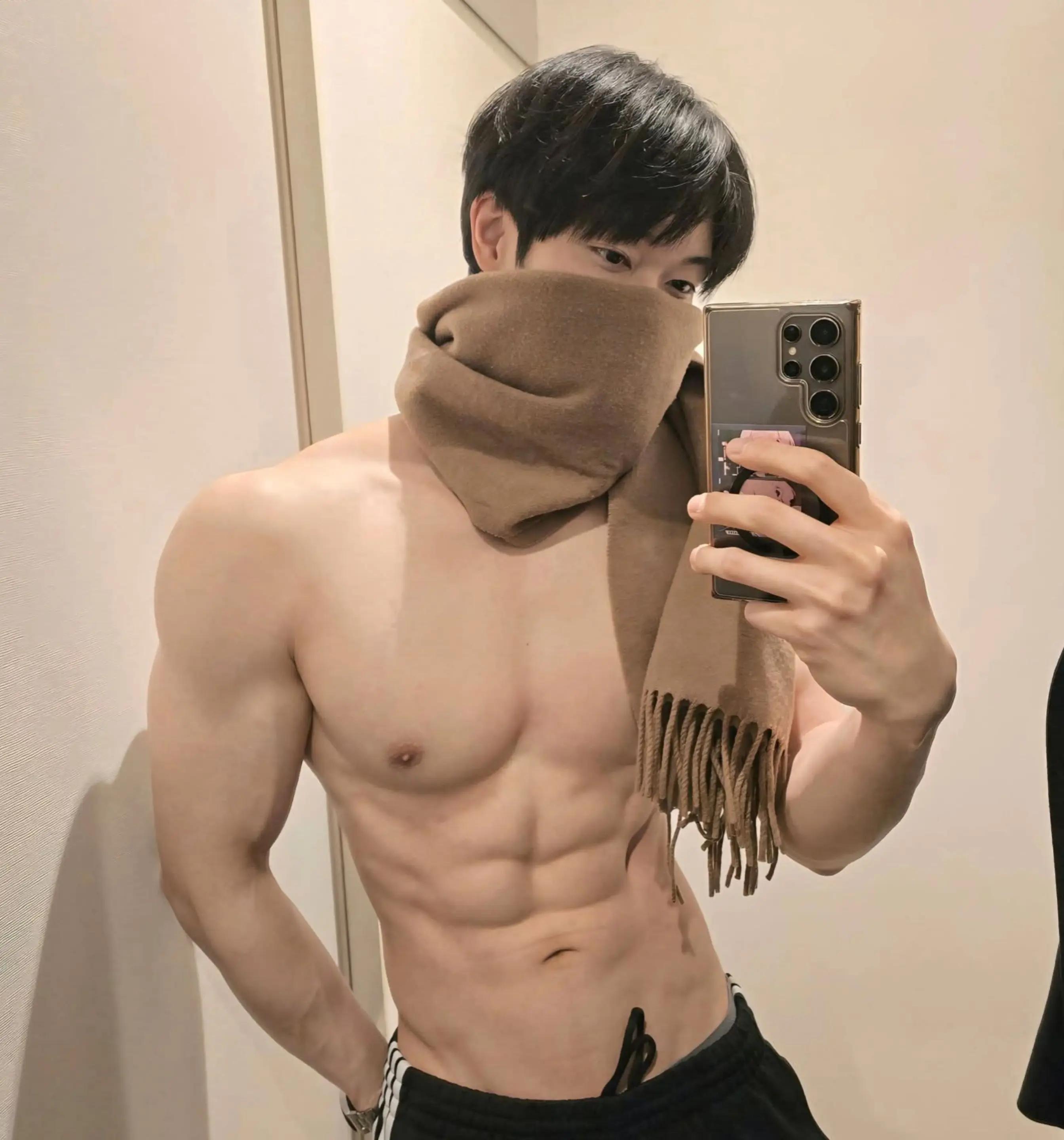 @DƯƠNG N&Egrave;