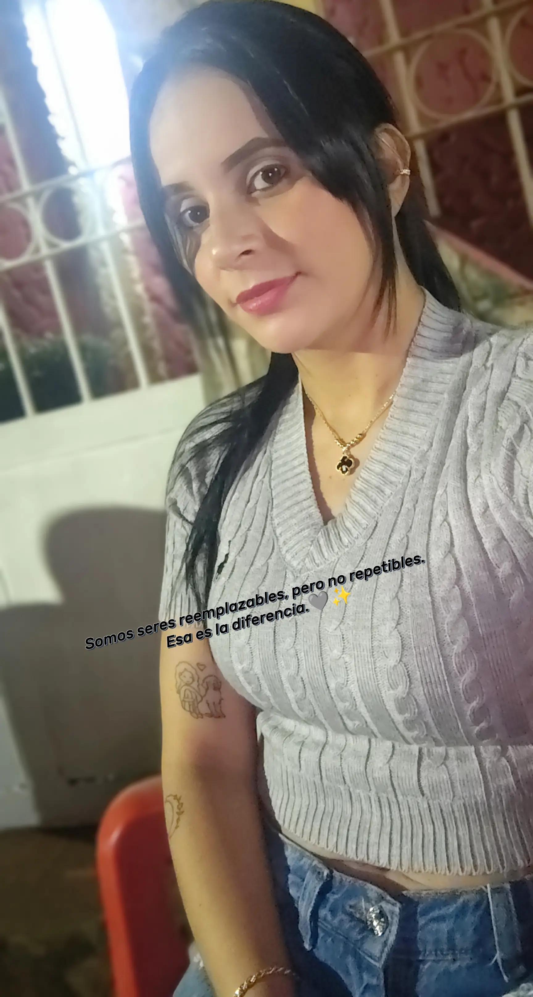 @OrianaFlores 🌷