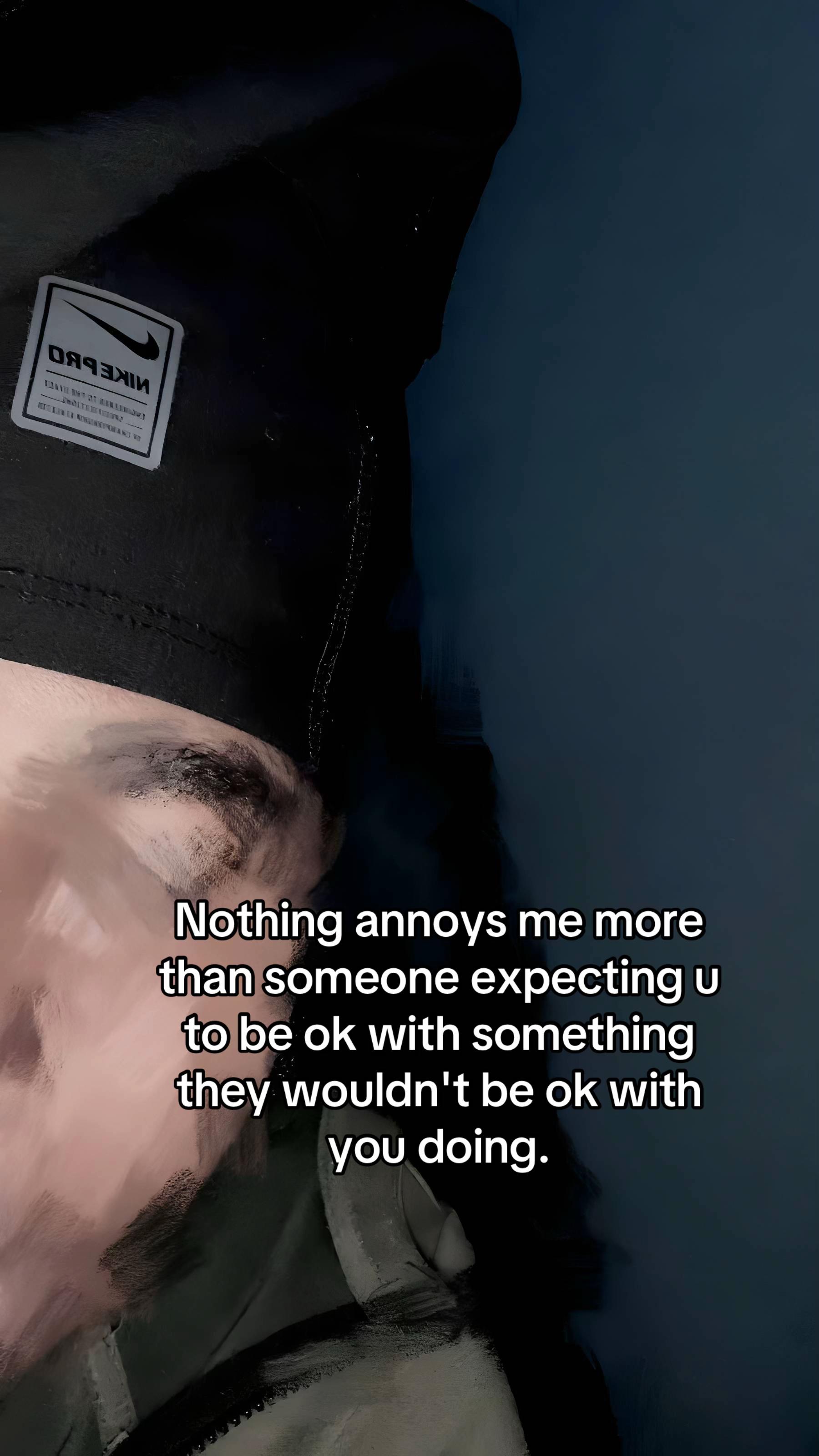 @𝓜𝔁𝓻𝓲🧃