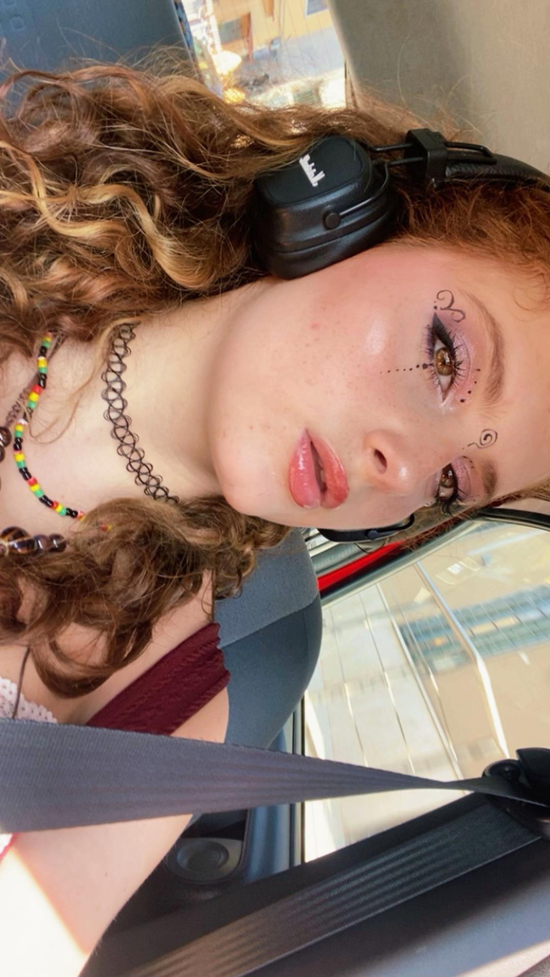 @; fia 🍥