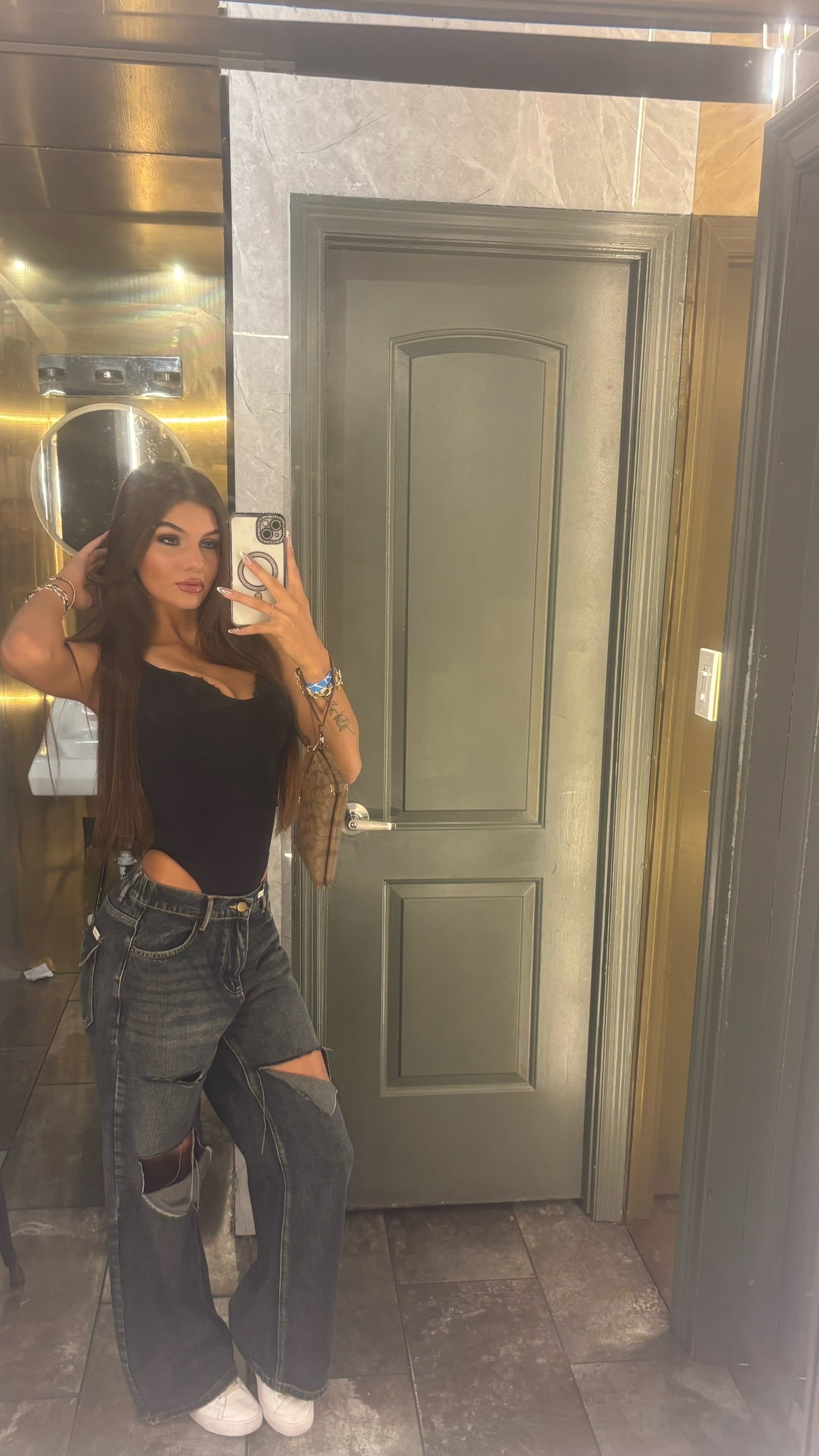 @Bre.cherryyy