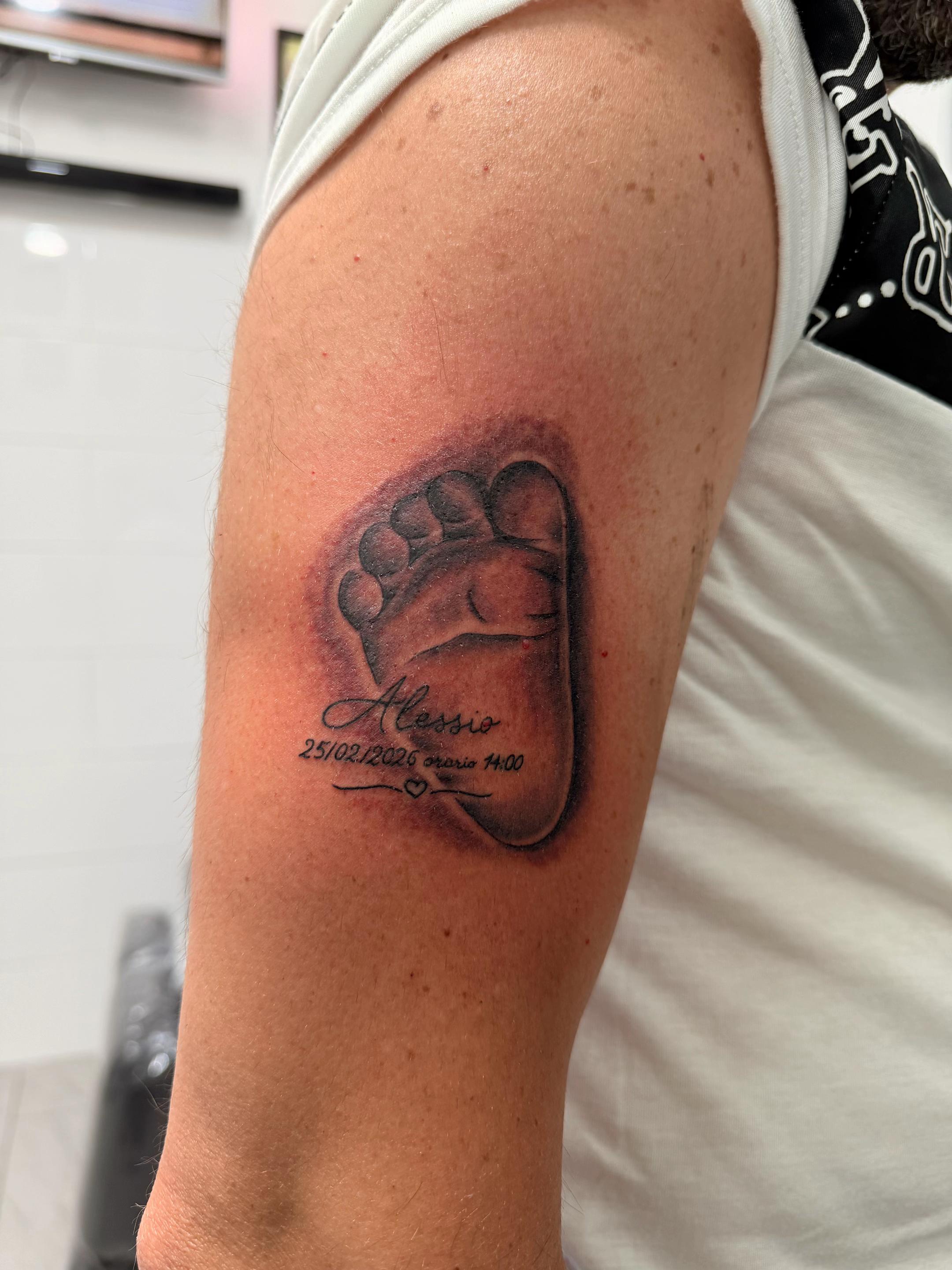 @SASY TATTOO PIERCING