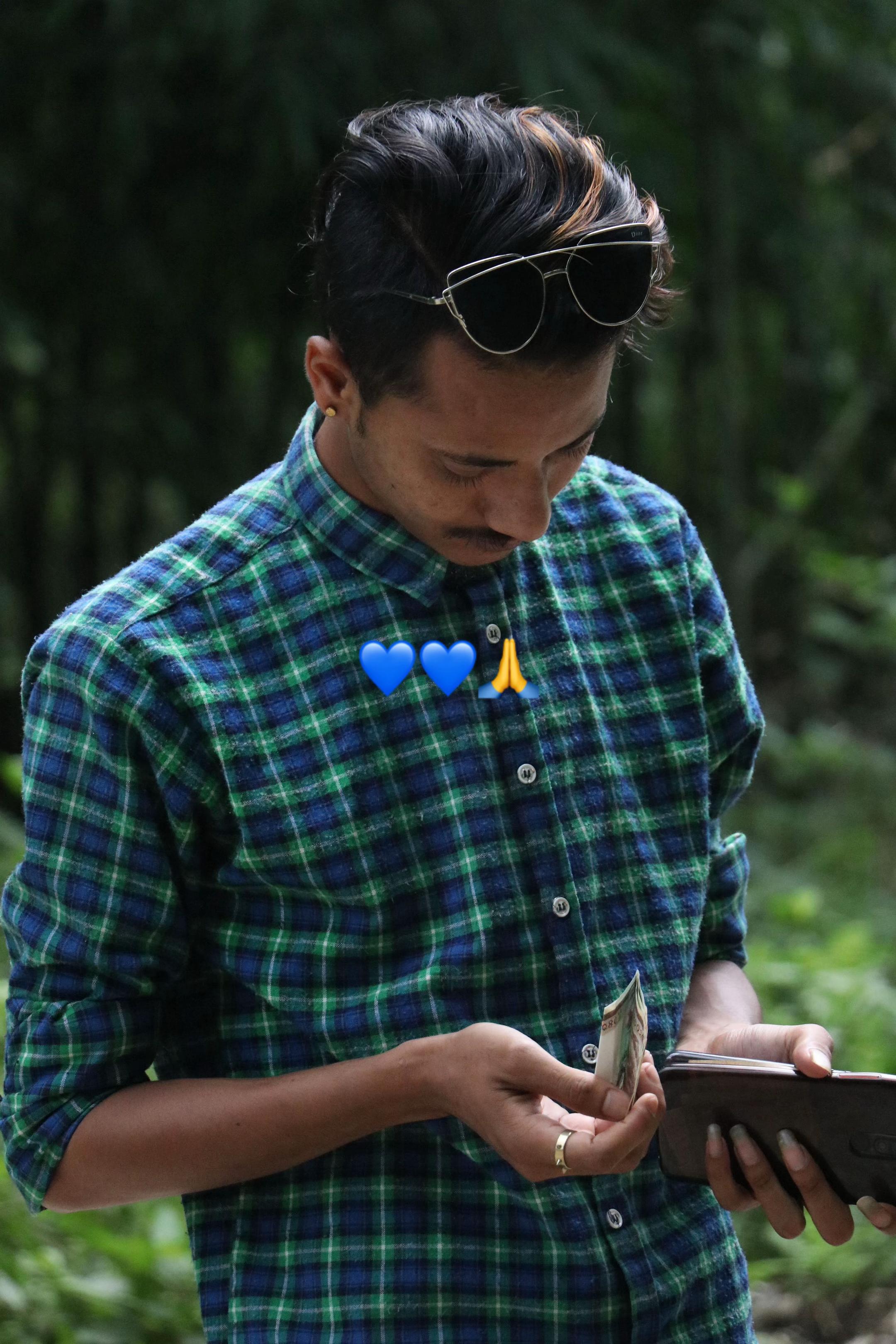 @Aayush(साने❤️❤️❤️)