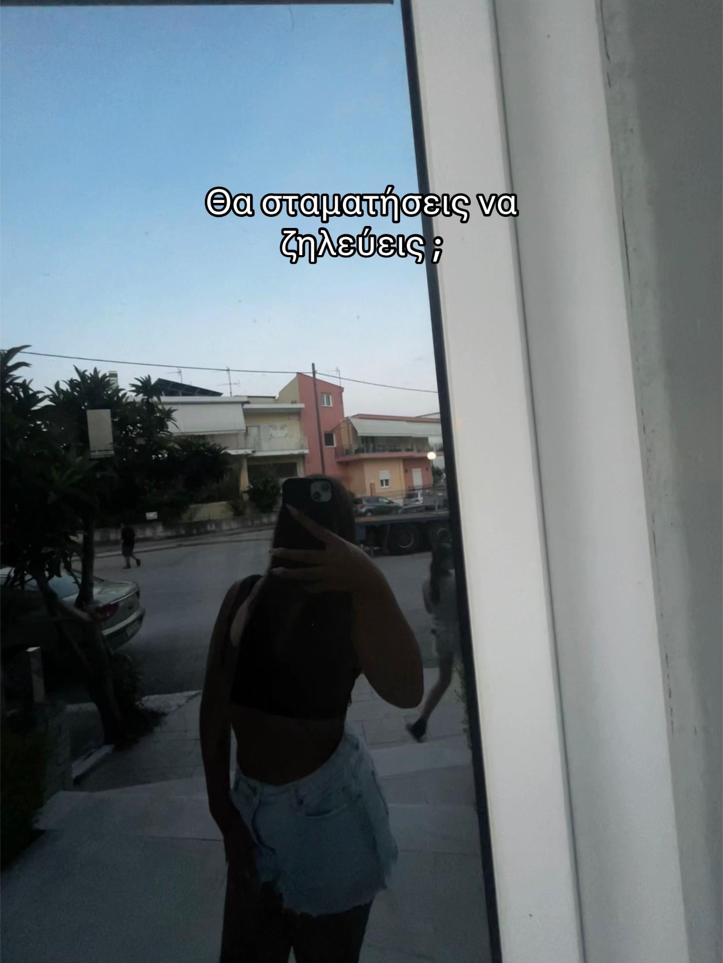 @_.elena._