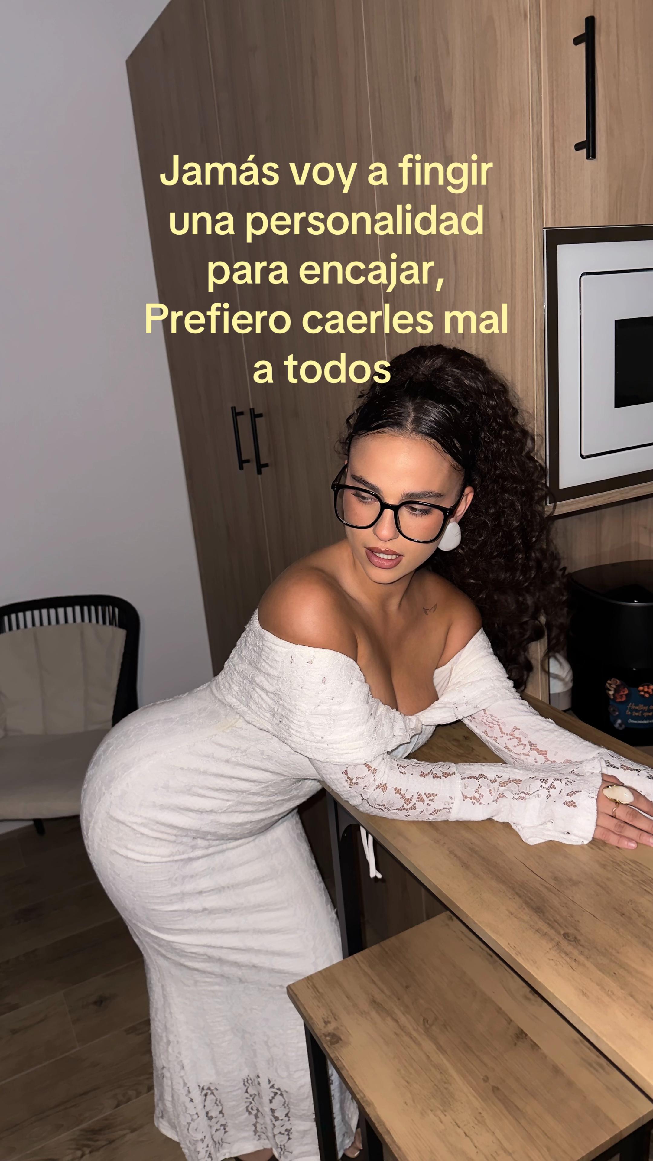 @Luciaaattt