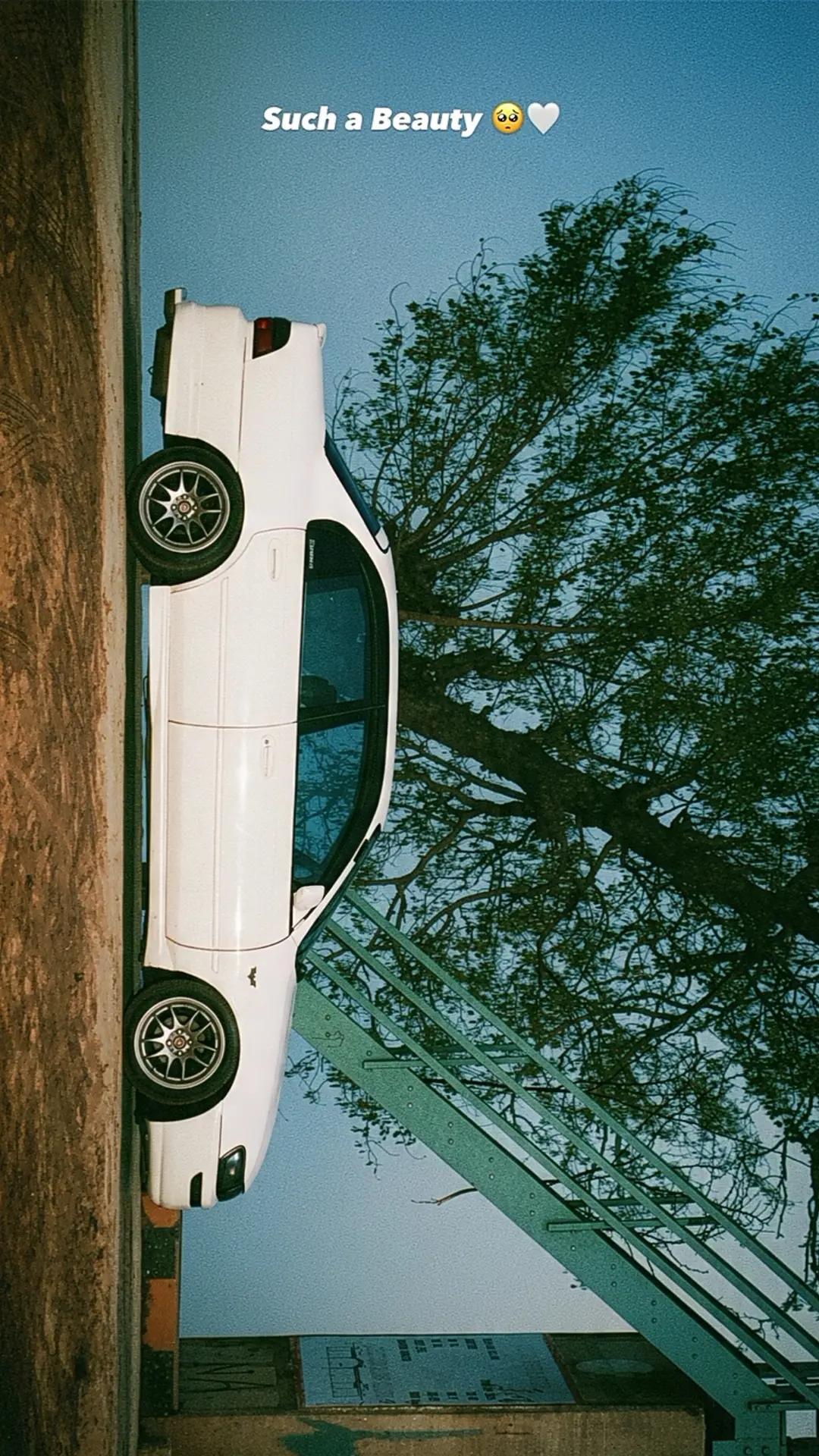 @𝐇𝐀🦇