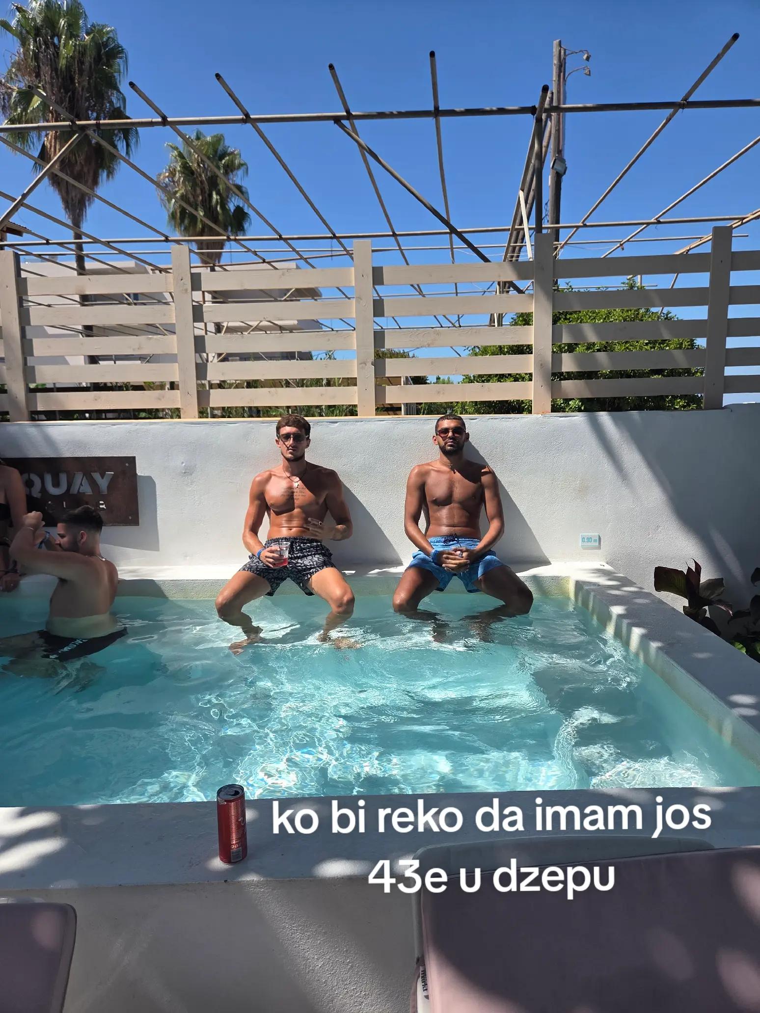 @Cukii99