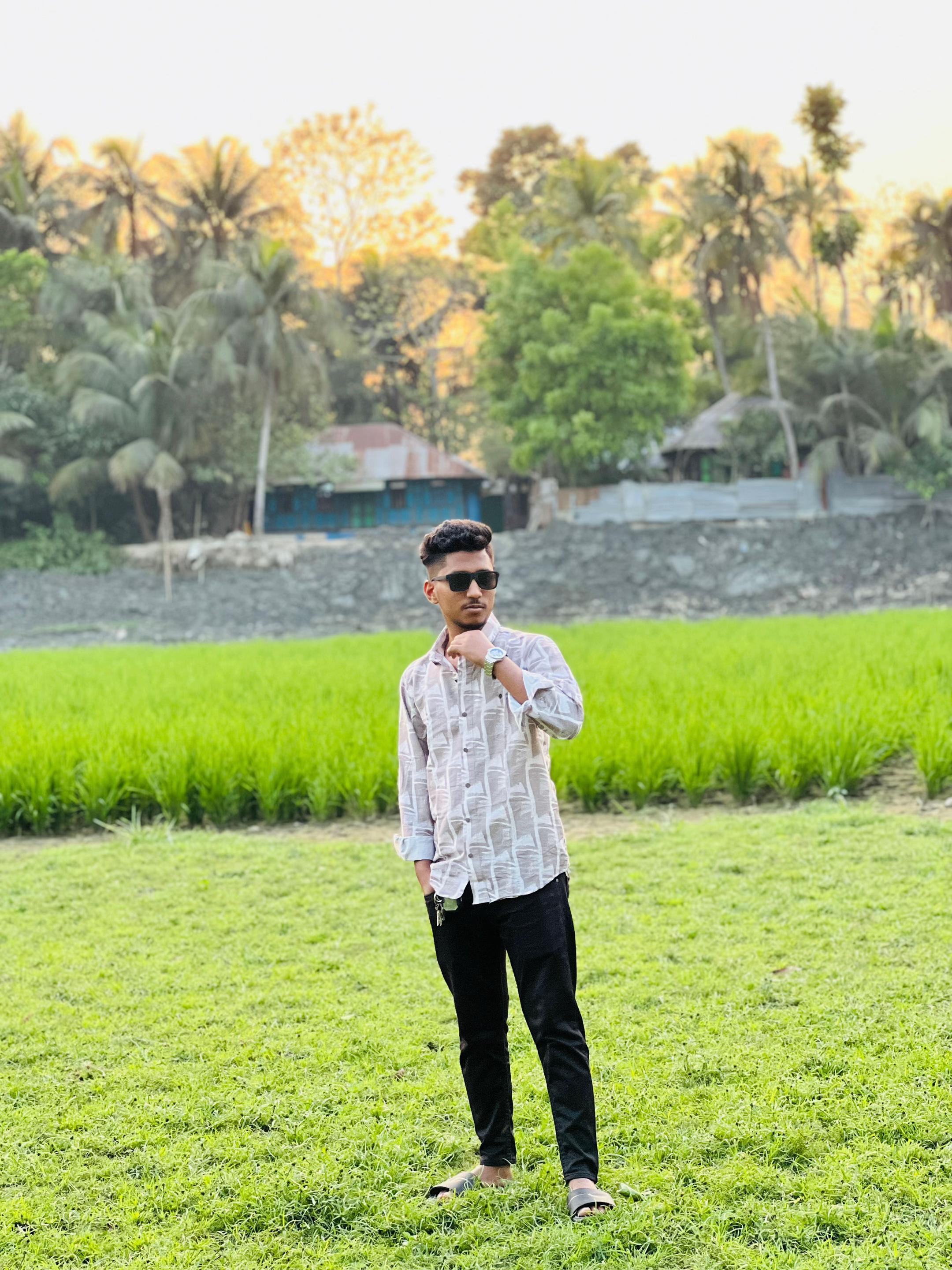 @🤷AHMED RIAYZ🤦
