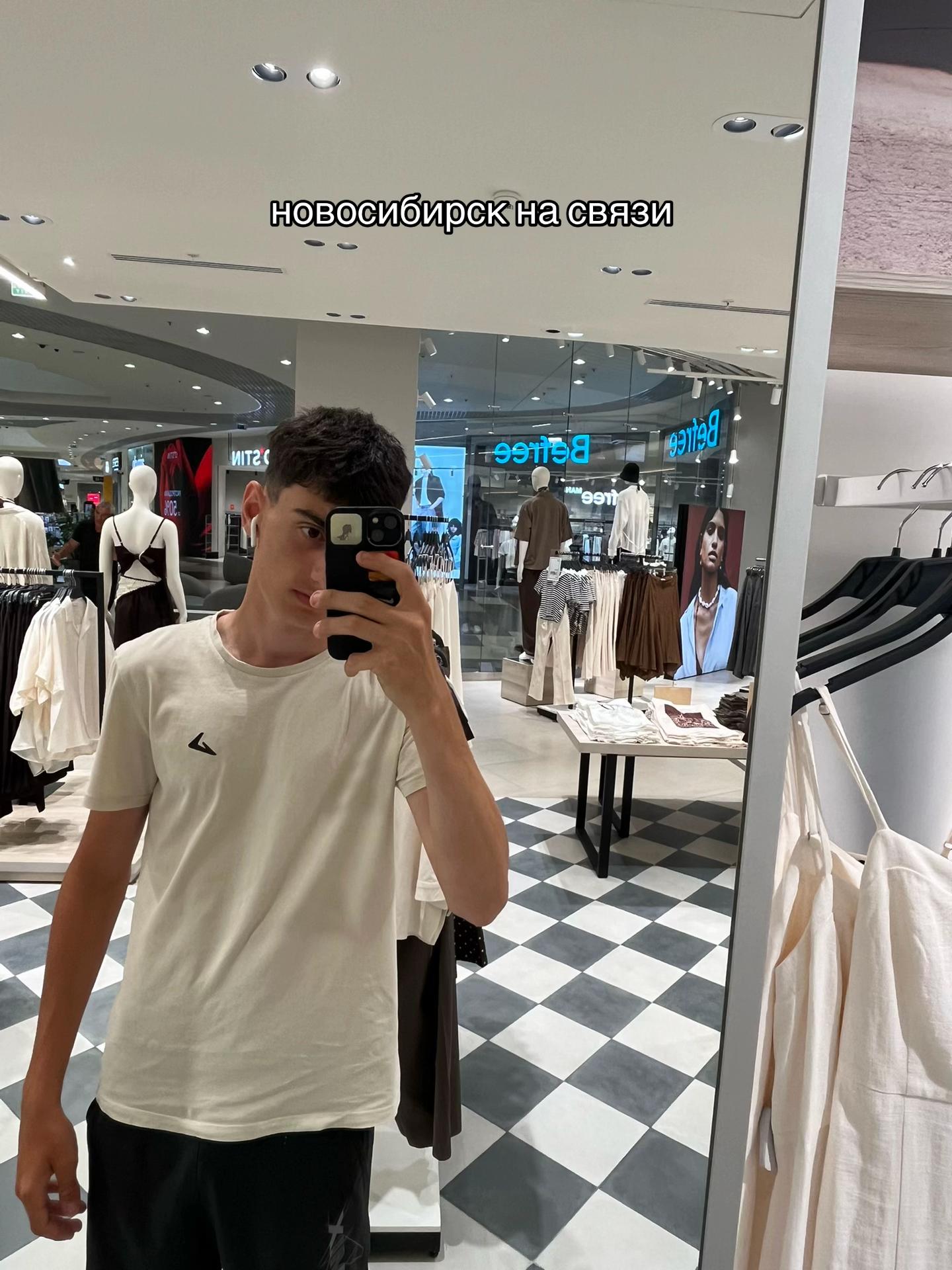 @✝️