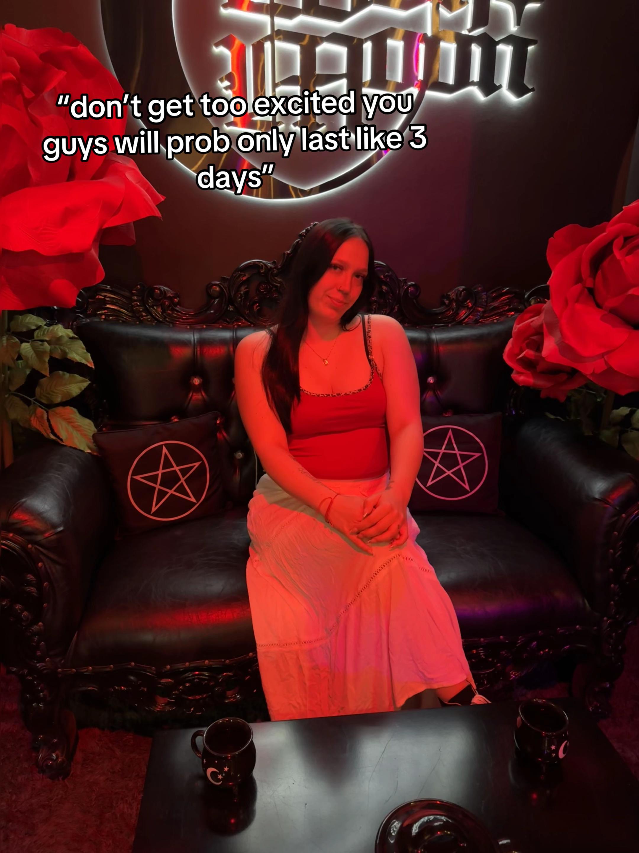 @vicaroni