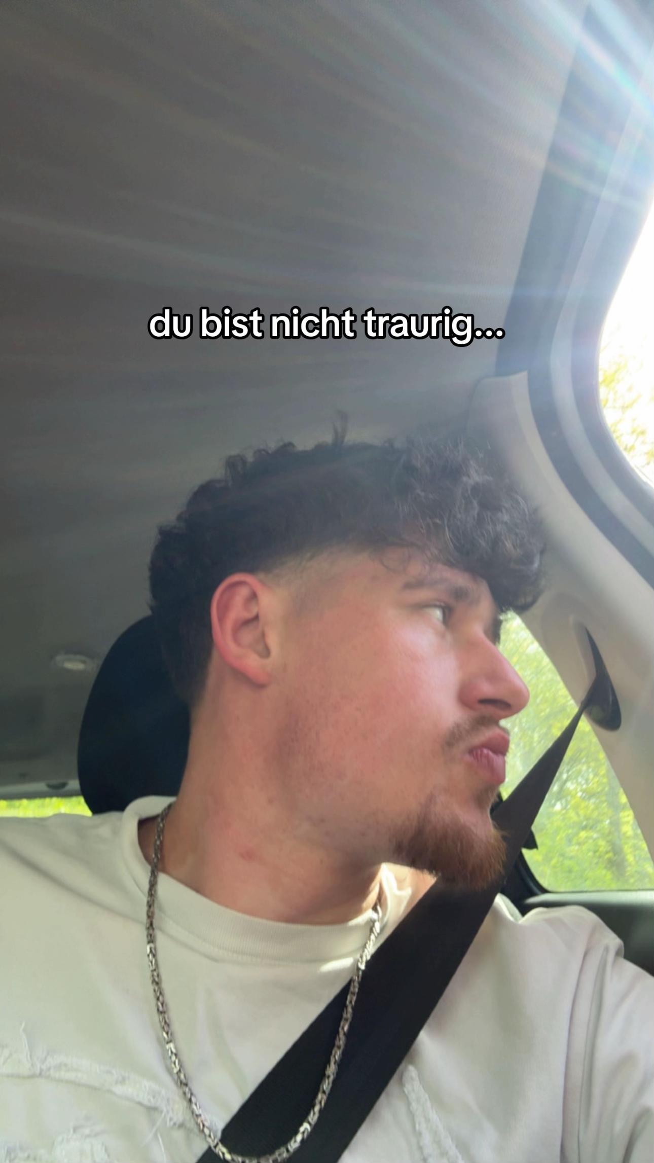 @DerAlmanMitGrünenAugen