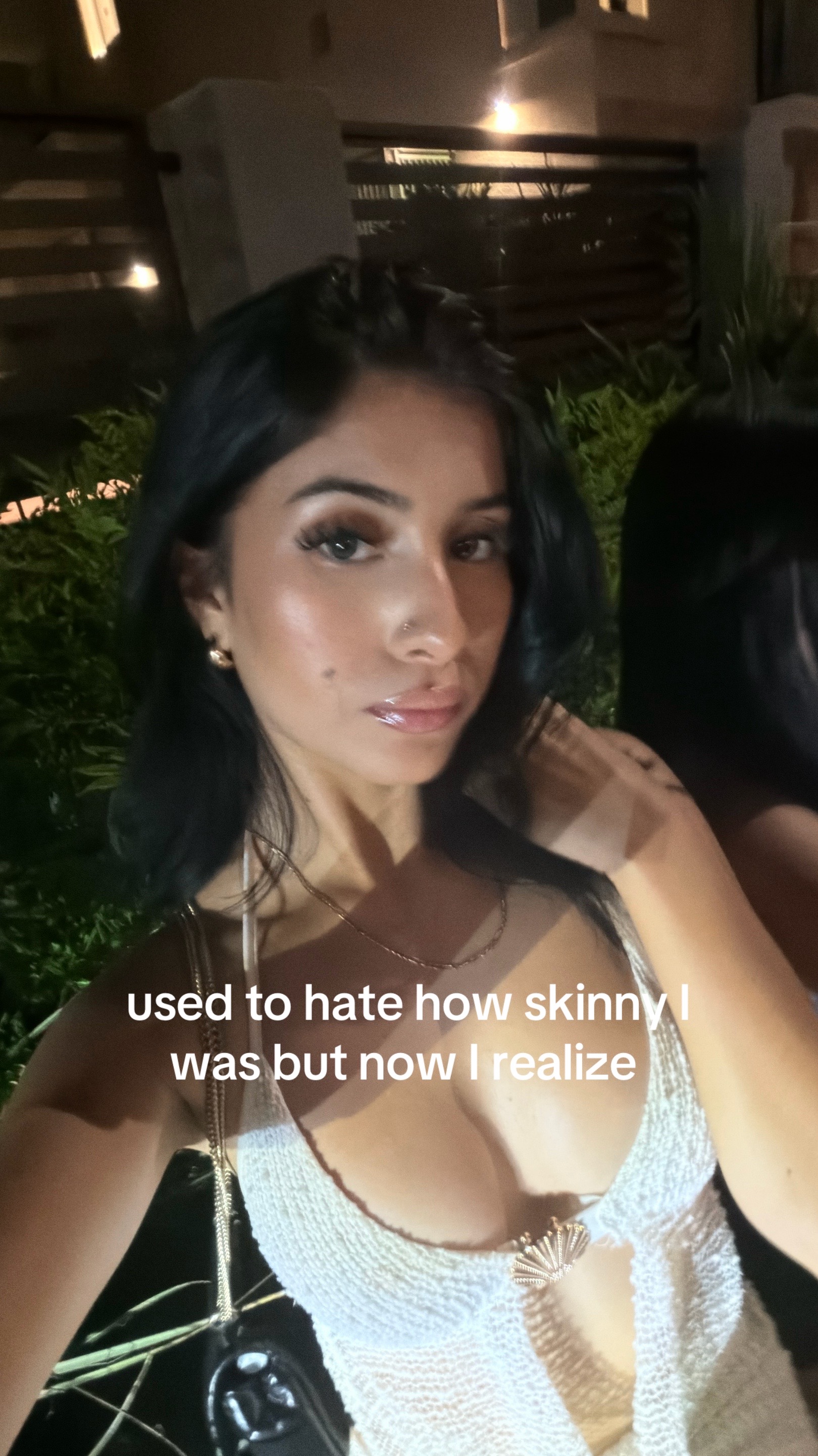 @8346829_