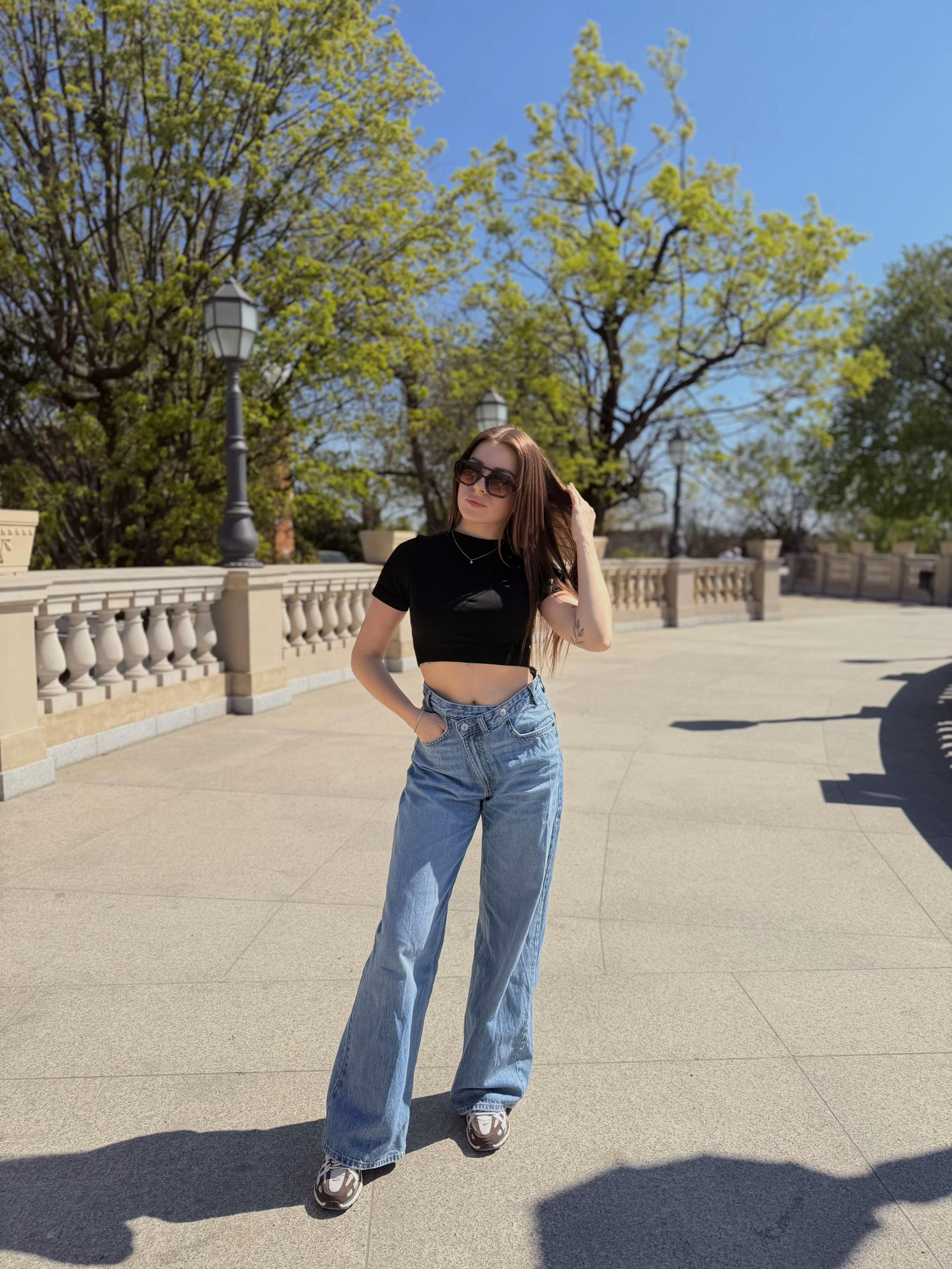 @hoshovska_